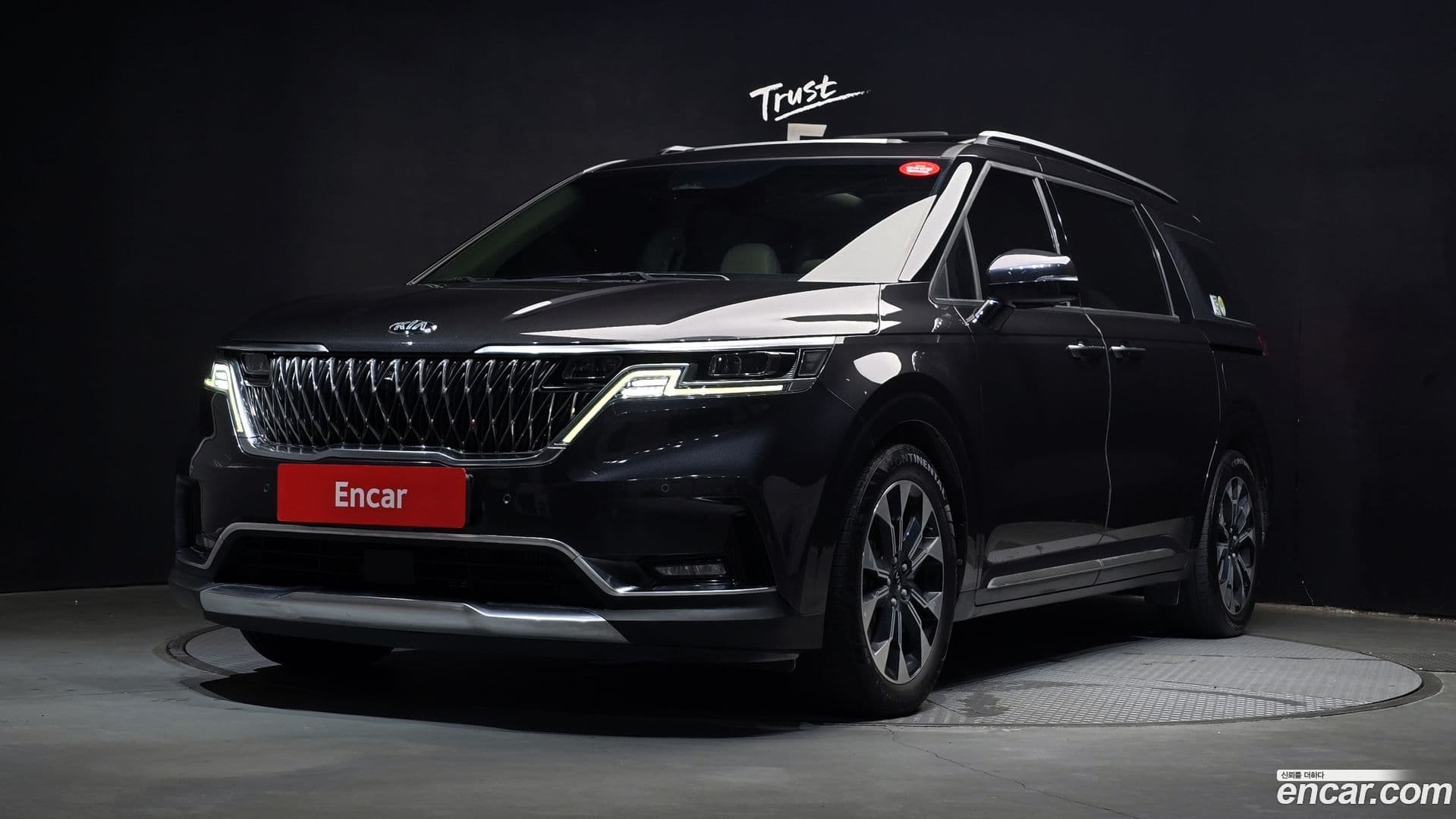 Main__Slider__Photo:Canival Kia 2021.0-0