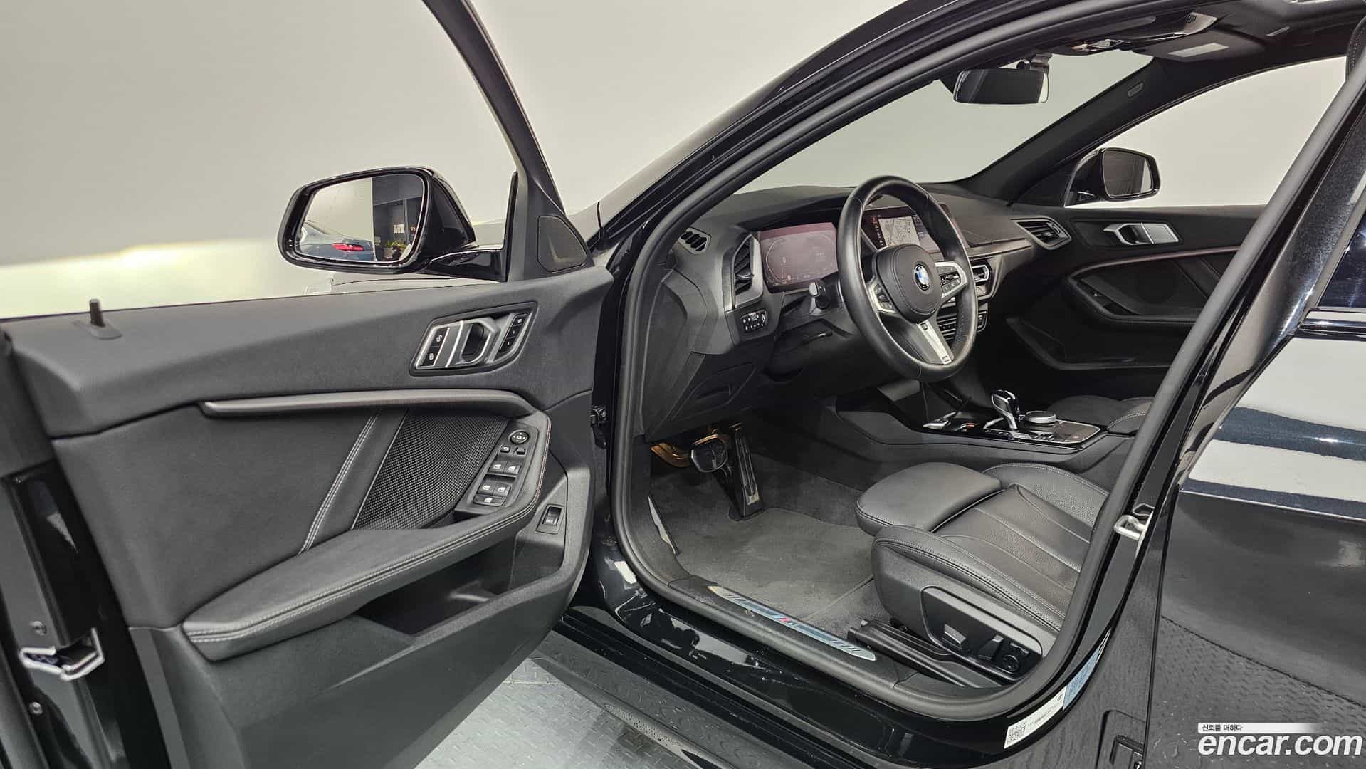 1-Series BMW 2021.9-INNER-010
