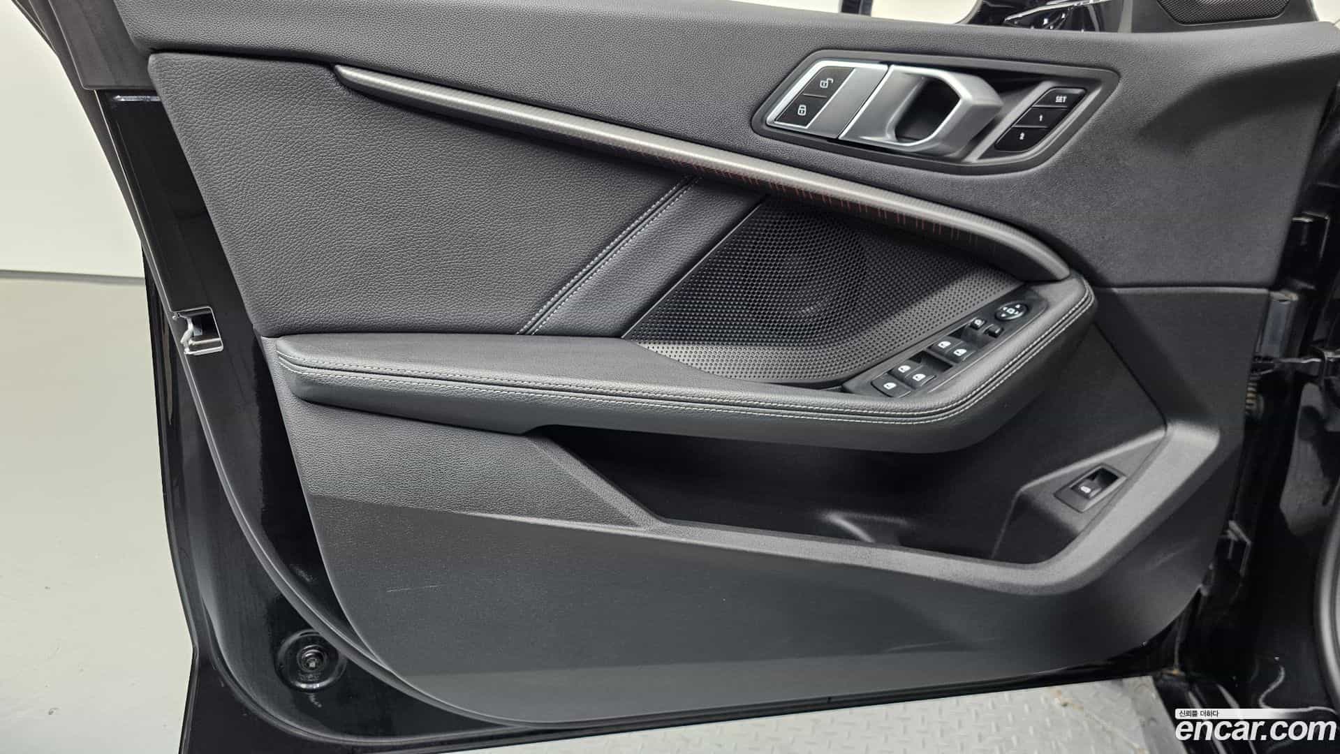 1-Series BMW 2021.9-INNER-034