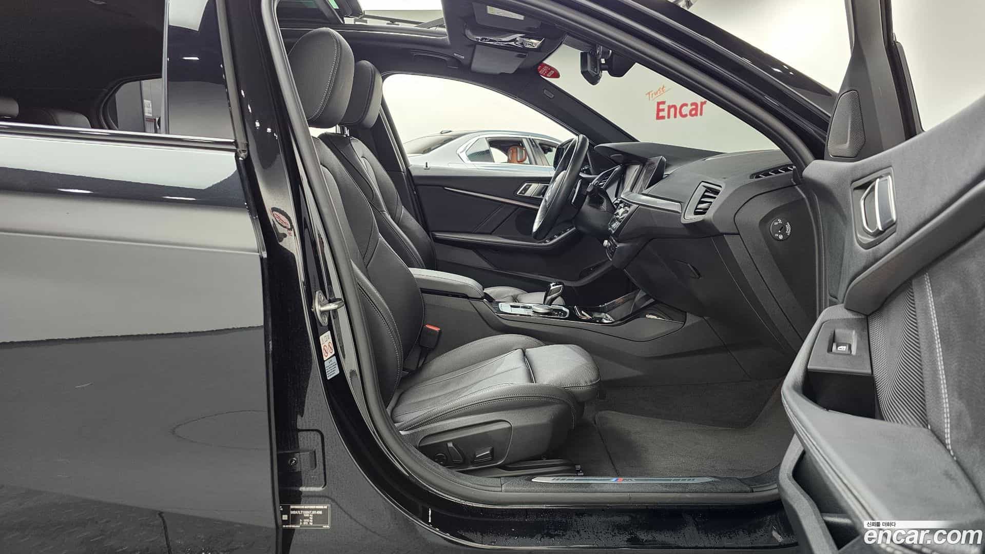 1-Series BMW 2021.9-INNER-036