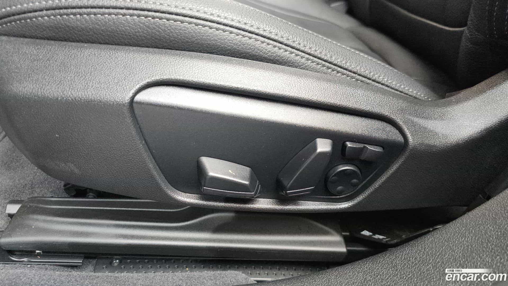 1-Series BMW 2021.9-OPTION-044