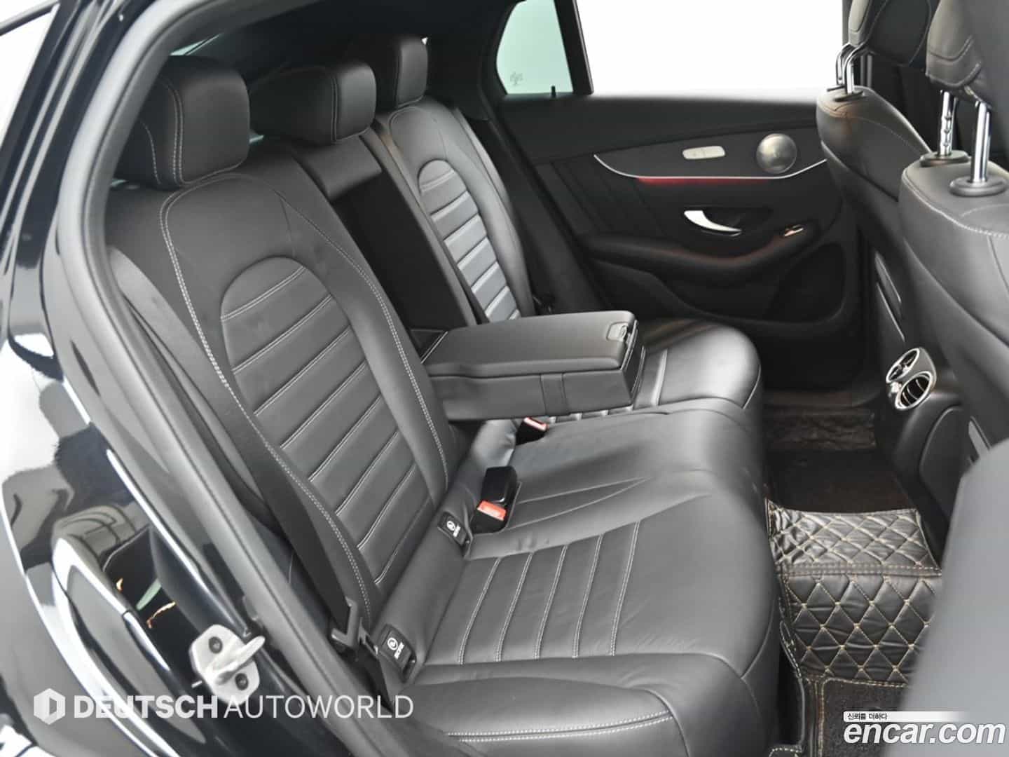 GLC-Class Mercedes-Benz 2023.2-OPTION-016