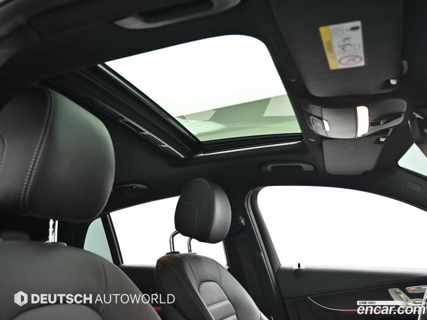 GLC-Class Mercedes-Benz 2023.2-OPTION-022