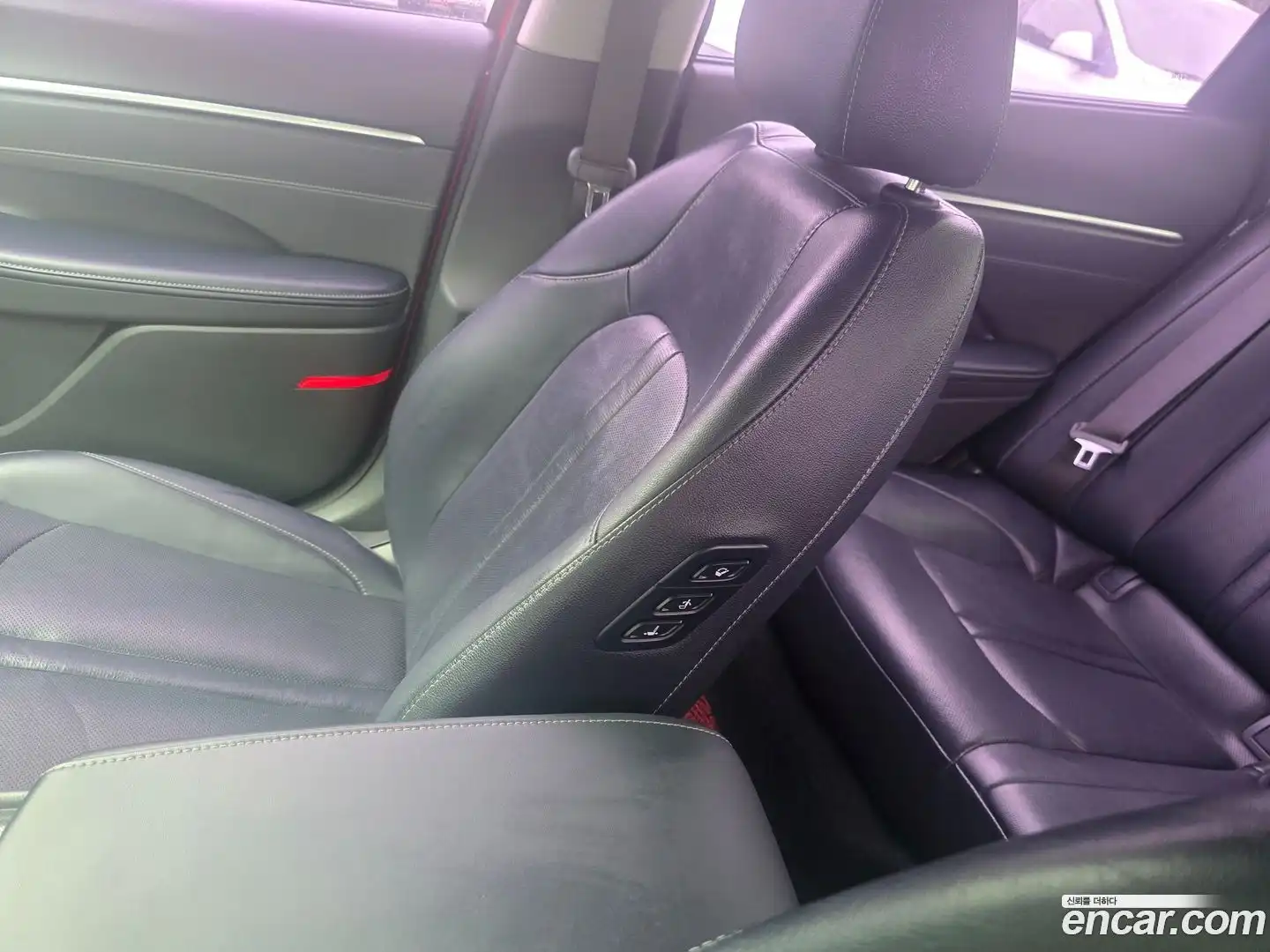 Sonata Hyundai 2019.3-INNER-010
