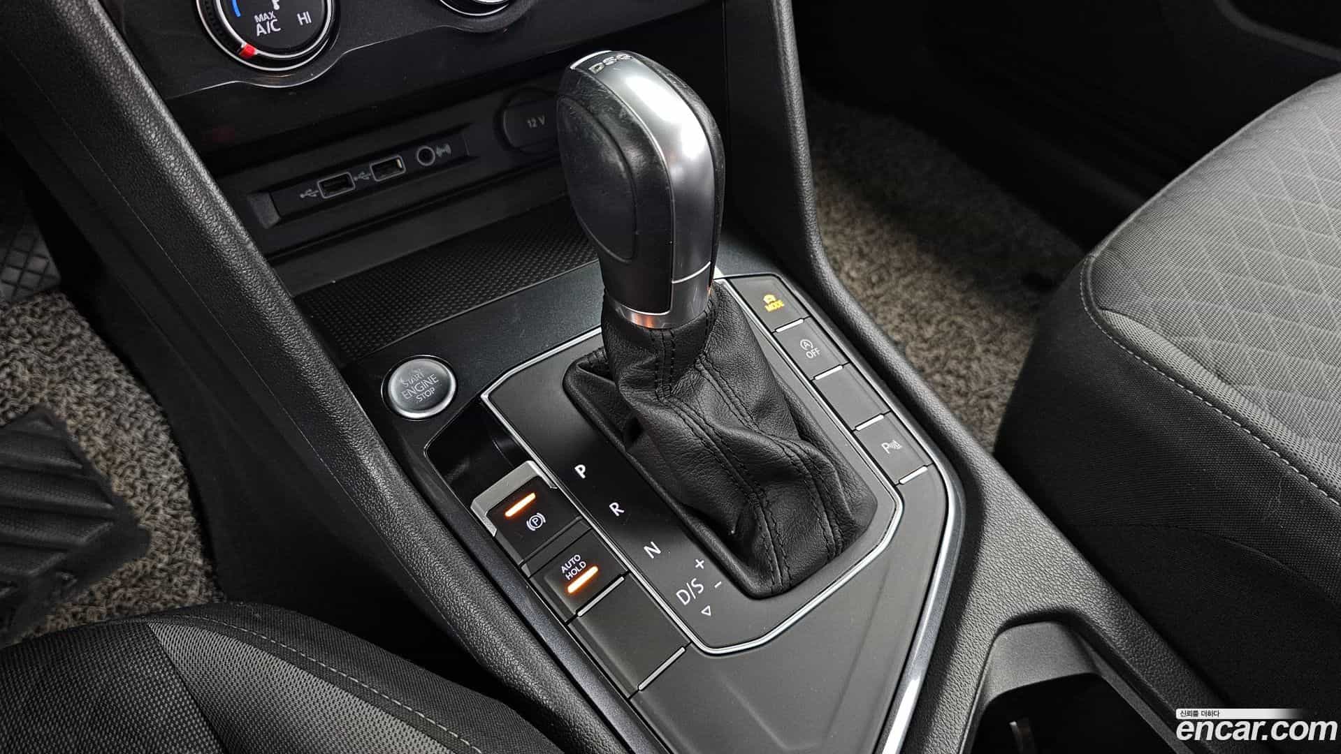 Tiguan Volkswagen 2018.5-INNER-009