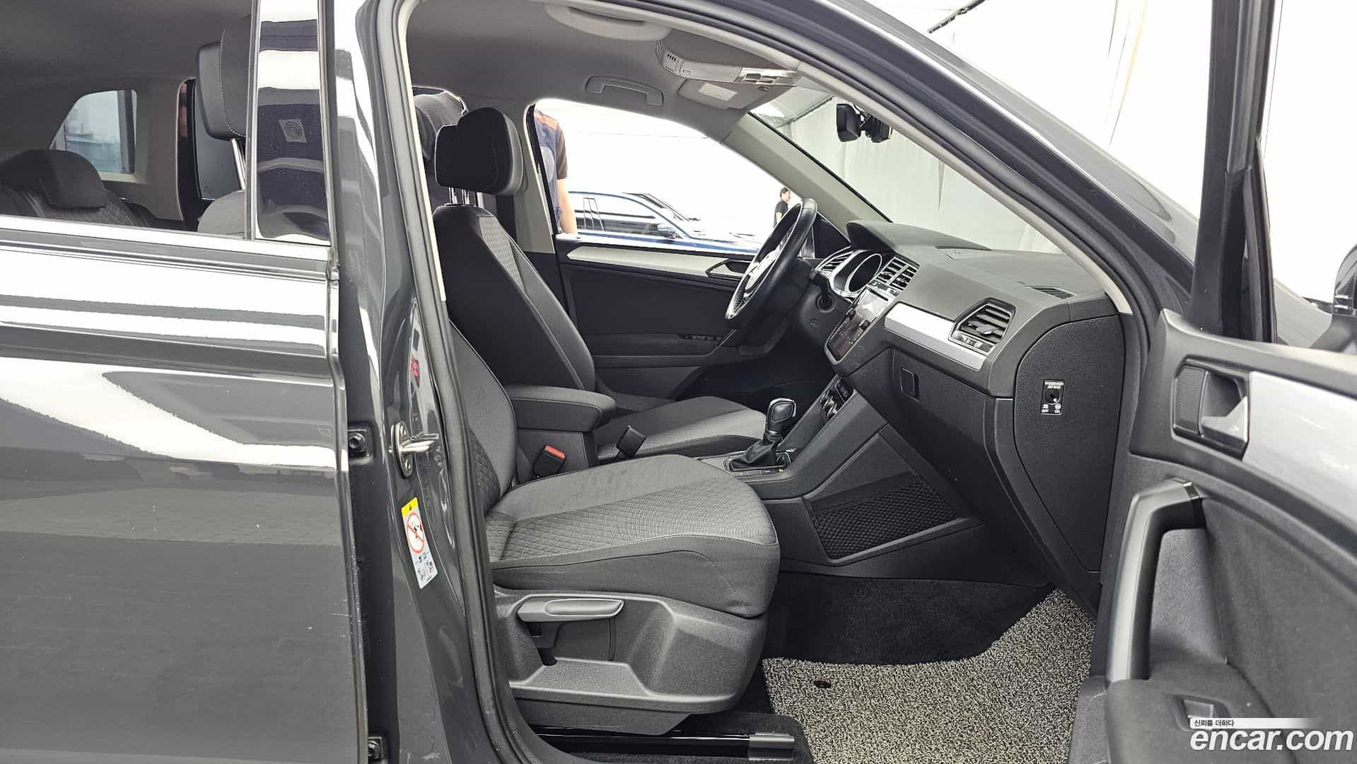 Tiguan Volkswagen 2018.5-OPTION-015
