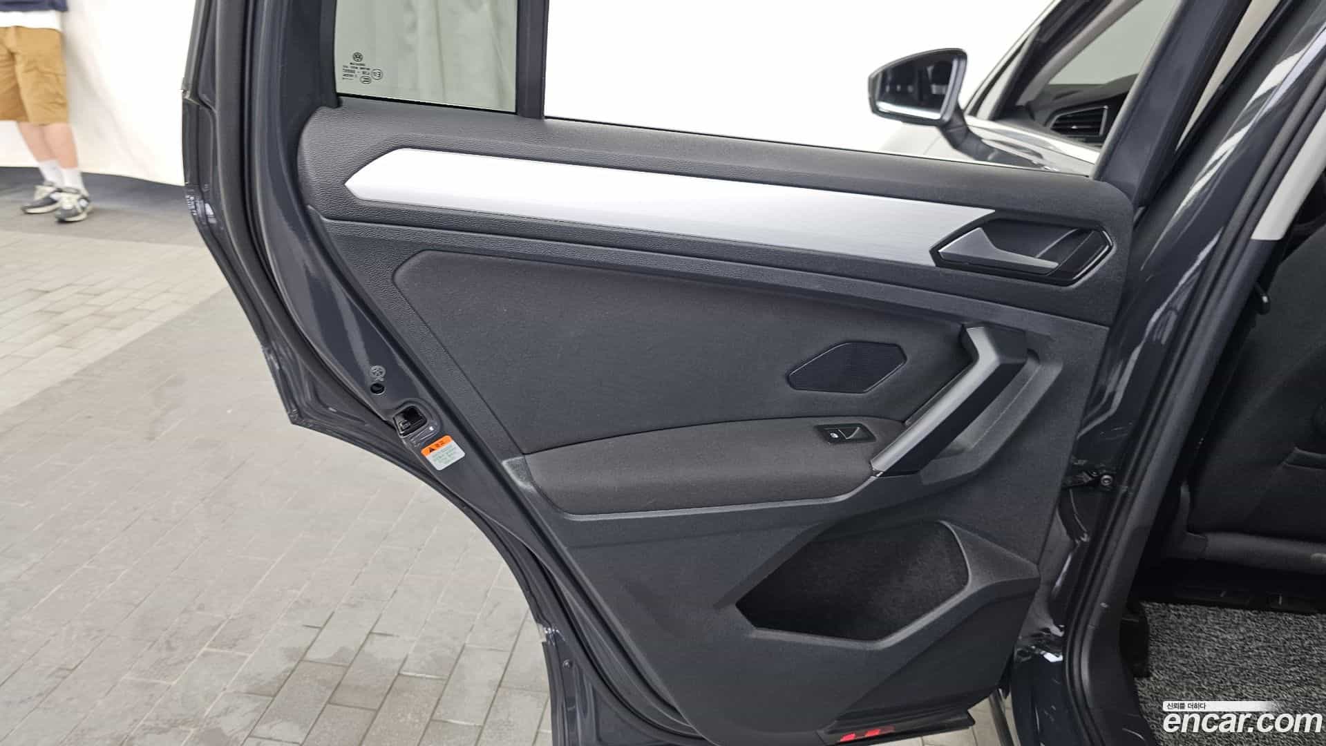 Tiguan Volkswagen 2018.5-INNER-035