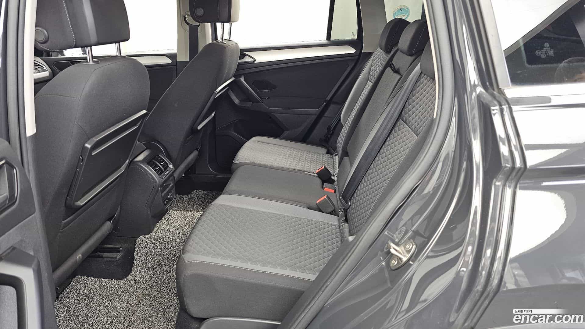Tiguan Volkswagen 2018.5-INNER-036
