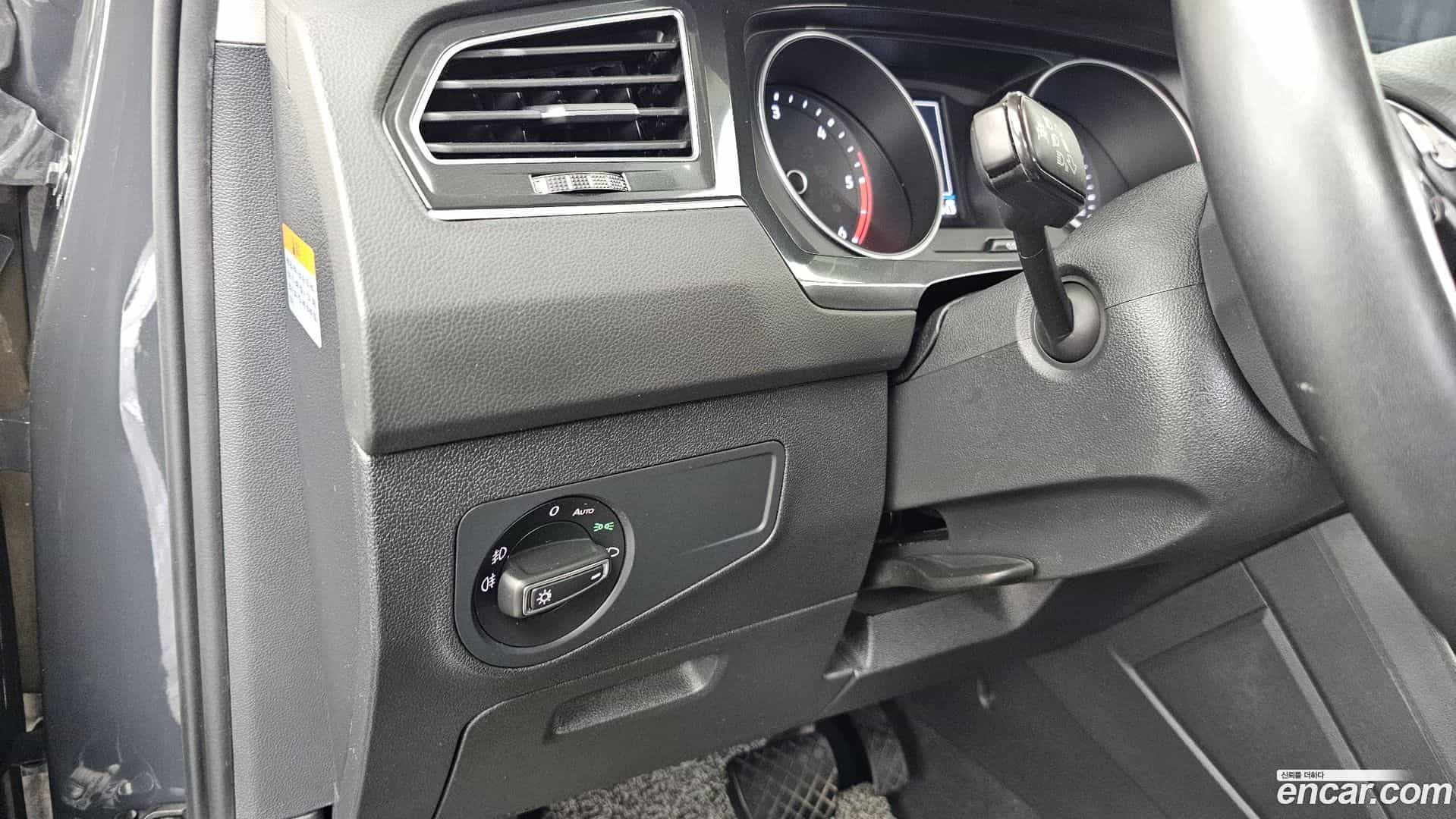 Tiguan Volkswagen 2018.5-OPTION-044