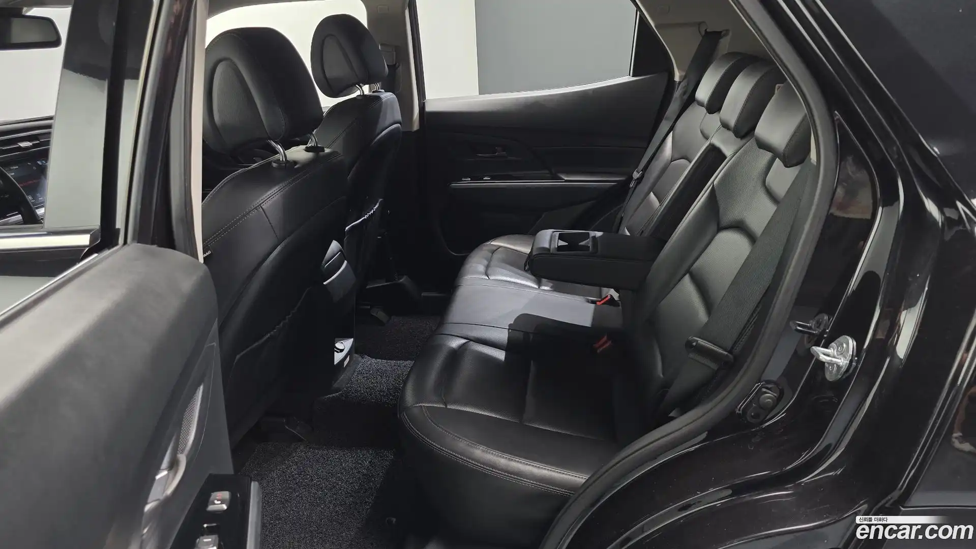KORANDO KG Mobility 2019.3-OPTION-016