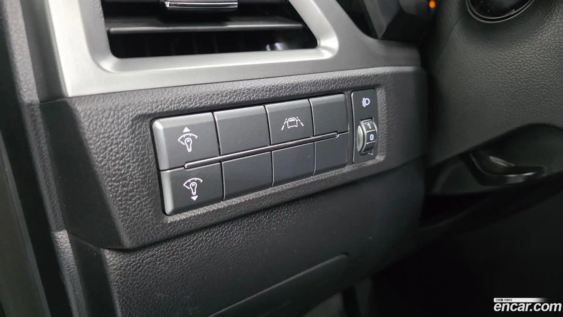 KORANDO KG Mobility 2019.3-OPTION-043