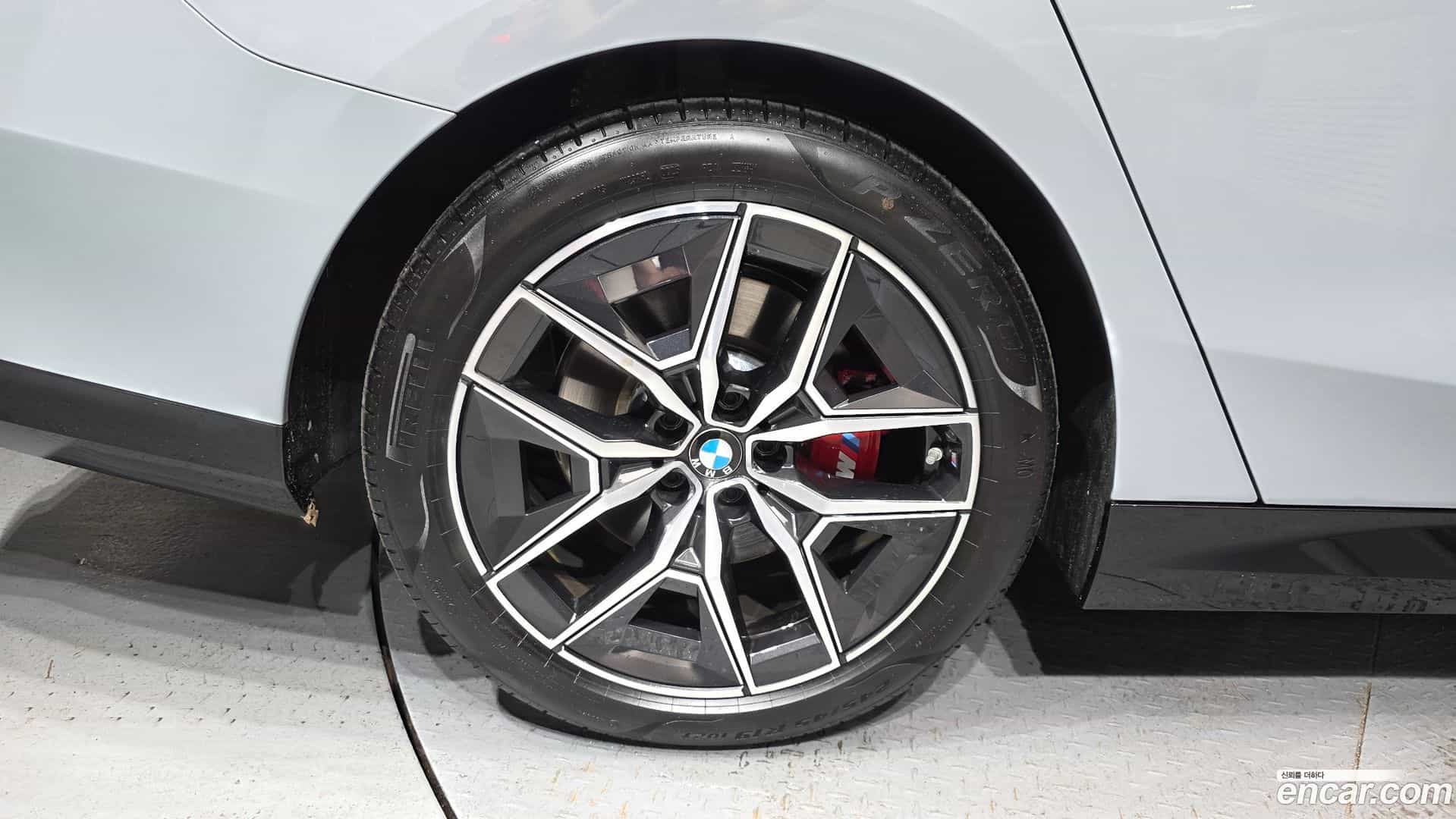 5-Series BMW 2025.11-OUTER-005