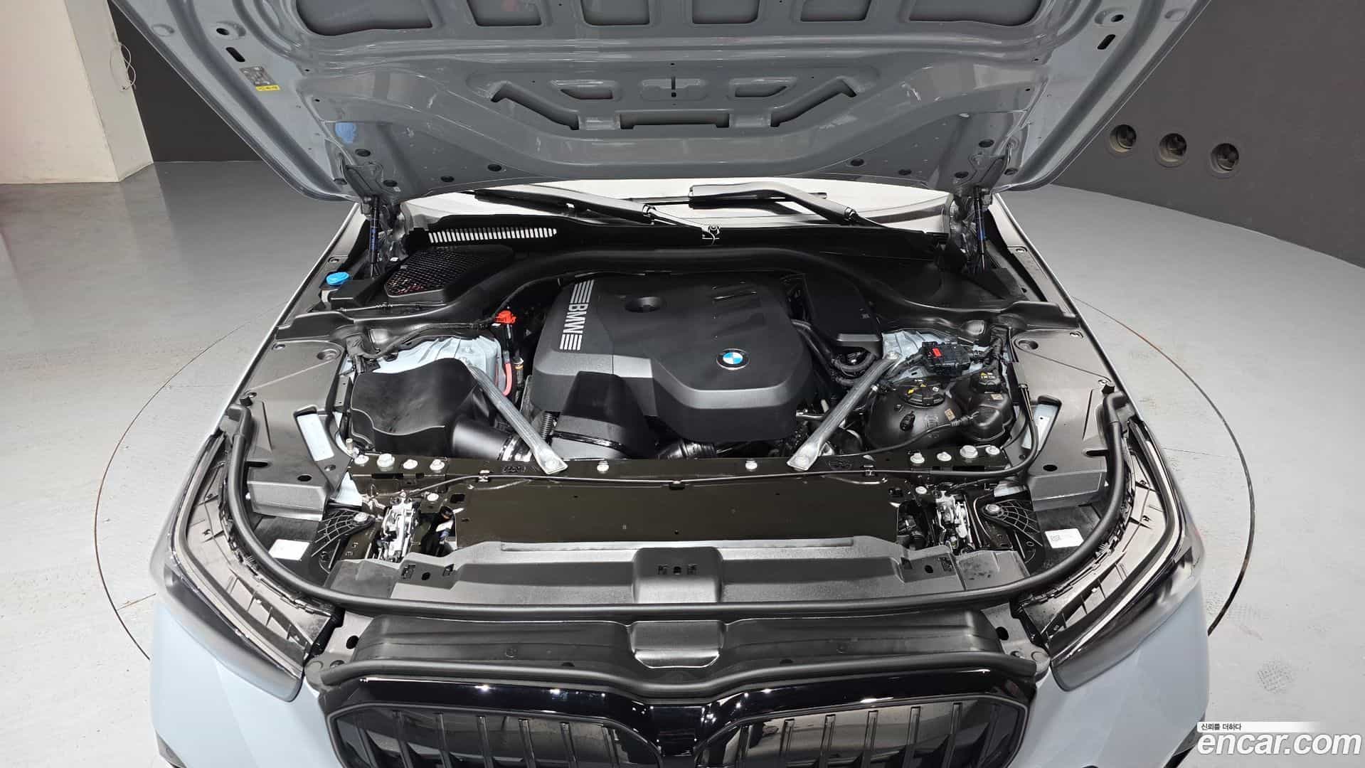 5-Series BMW 2025.11-OUTER-006