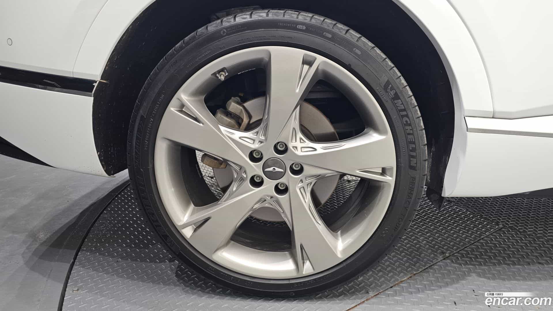 GV80 Genesis 2022.2-OUTER-005