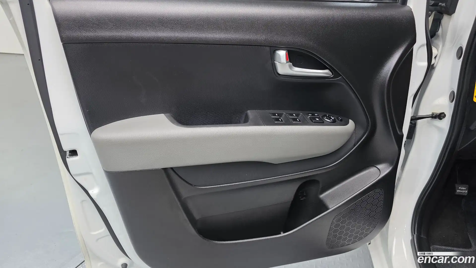 RAY Kia 2021.6-INNER-034