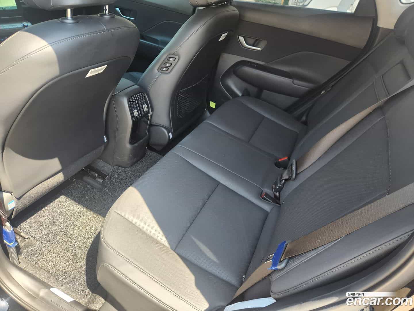 Kona Hyundai 2025.11-OPTION-019