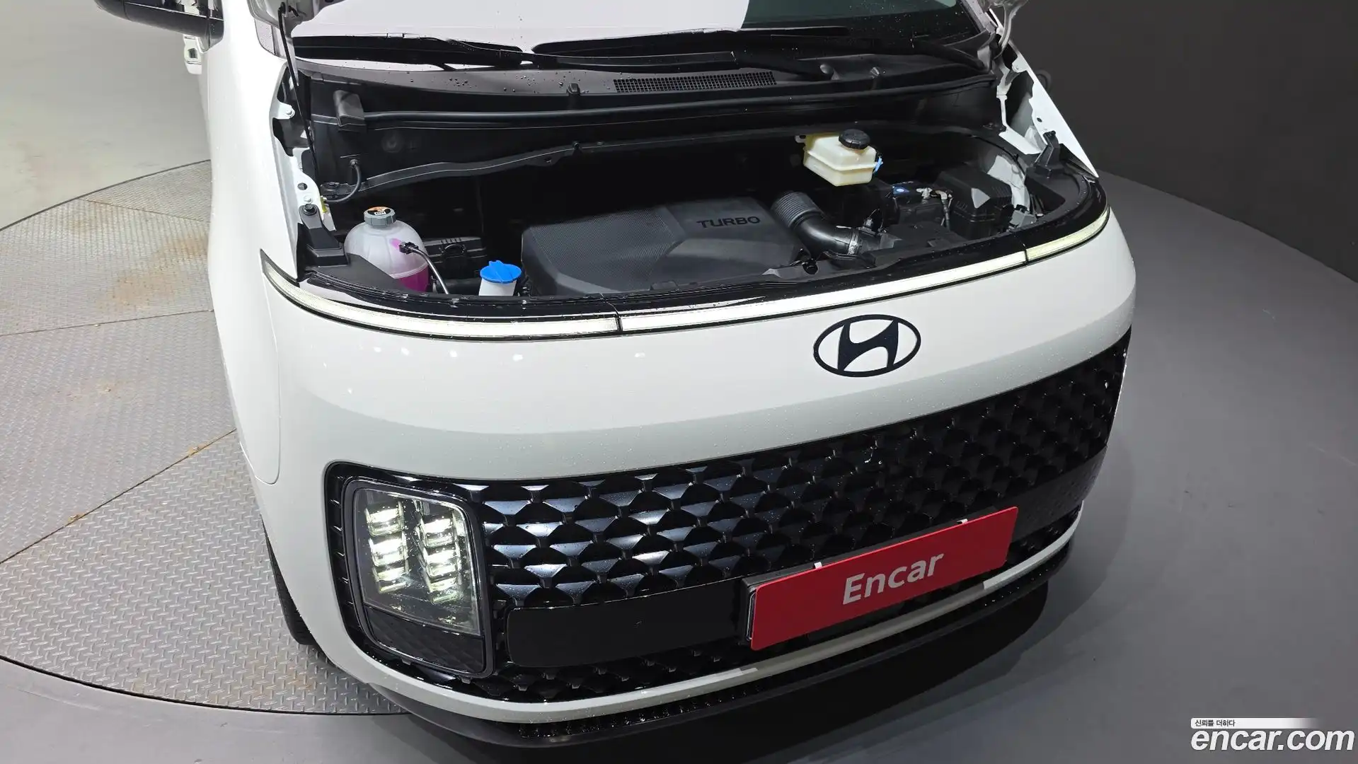 Staria Hyundai 2025.4-OUTER-006