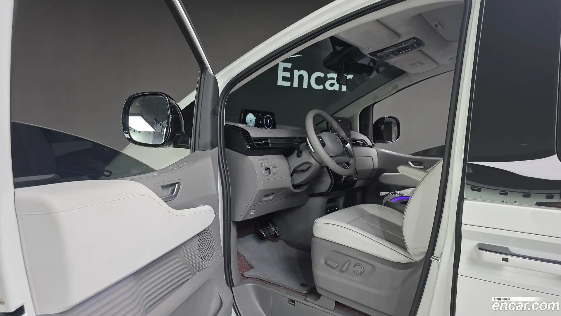 Staria Hyundai 2025.4-INNER-010