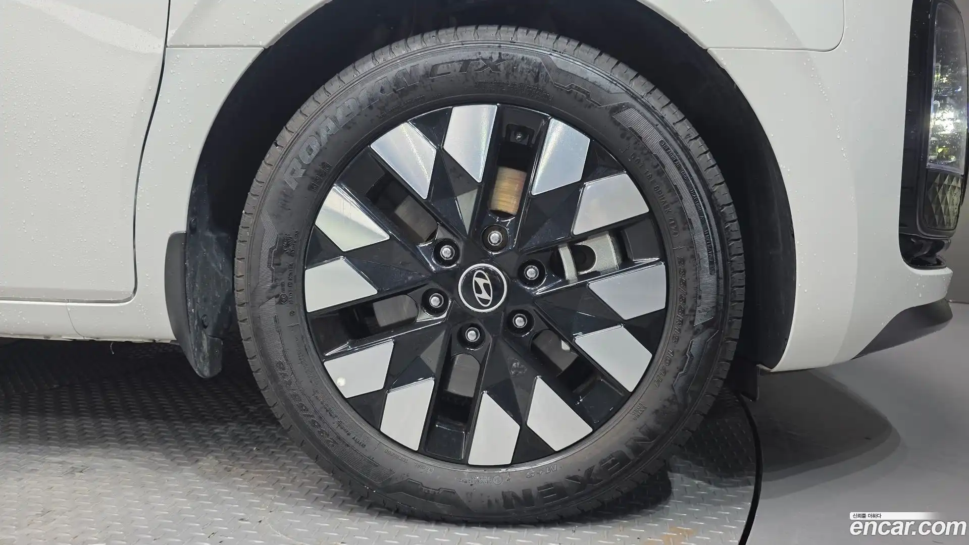 Staria Hyundai 2025.4-OUTER-031