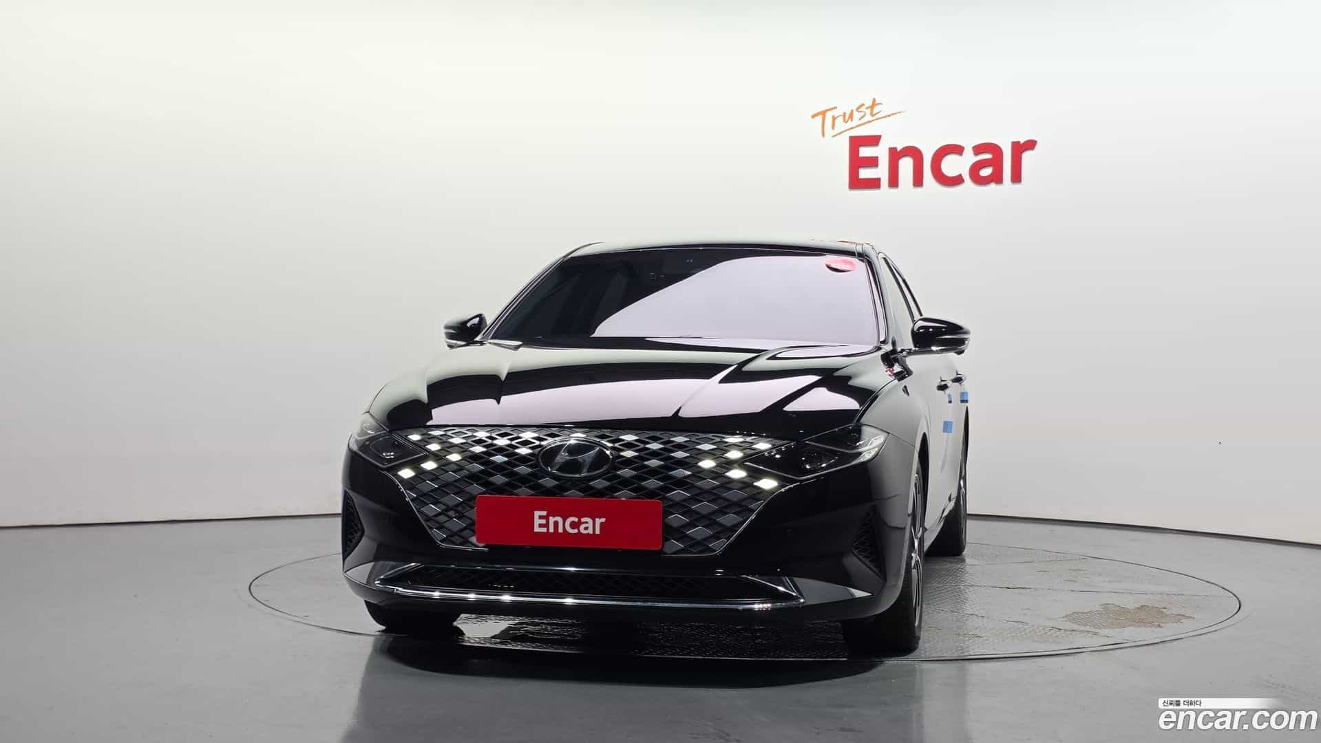 Grandeur Hyundai 2022.0-OUTER-003