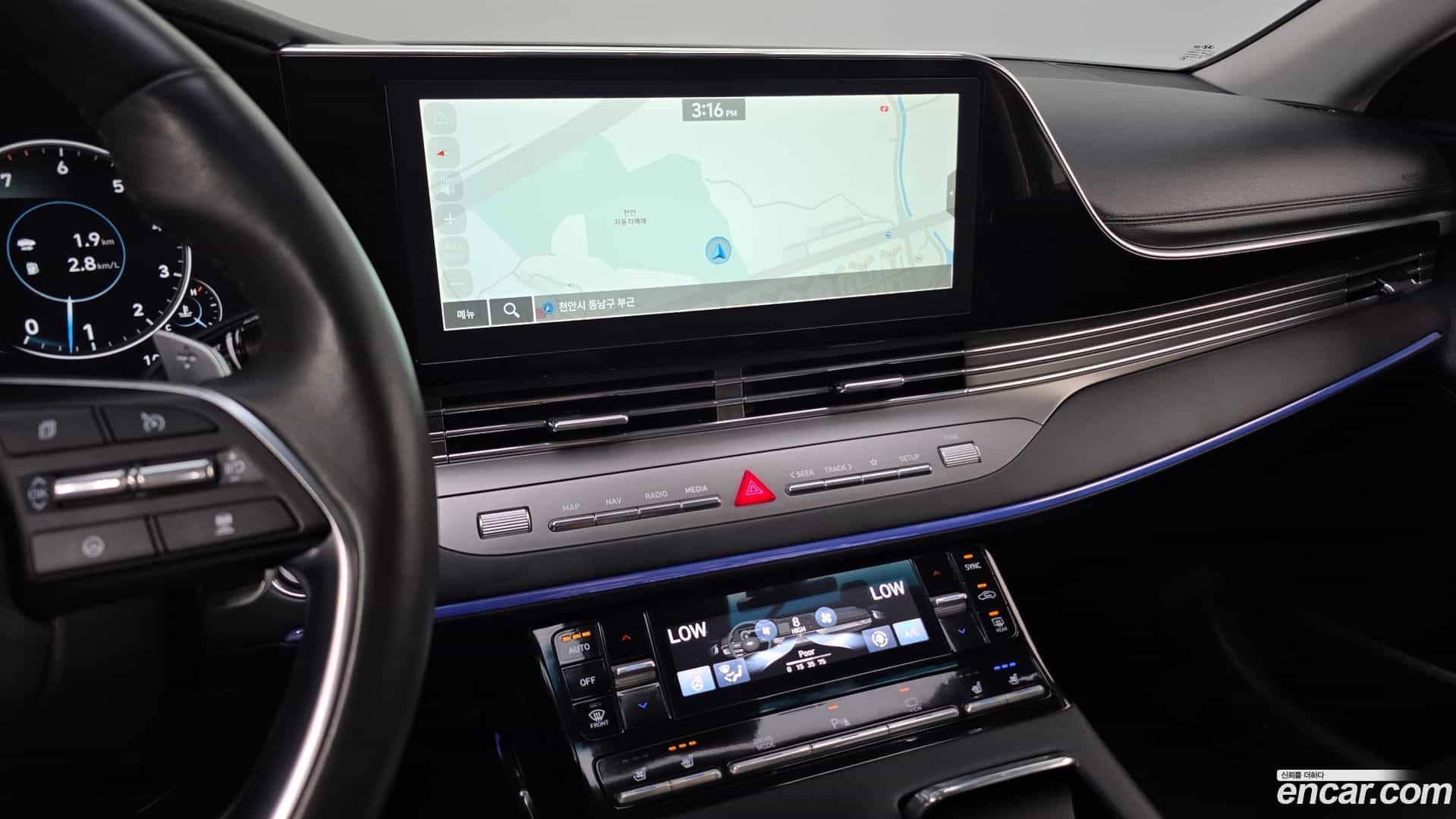 Grandeur Hyundai 2022.0-OPTION-022