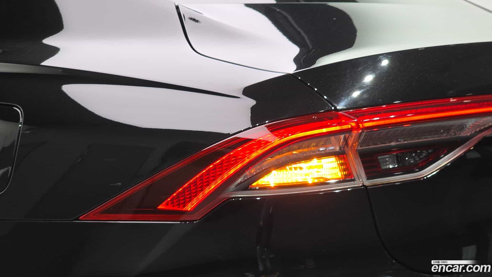 Grandeur Hyundai 2022.0-OUTER-033