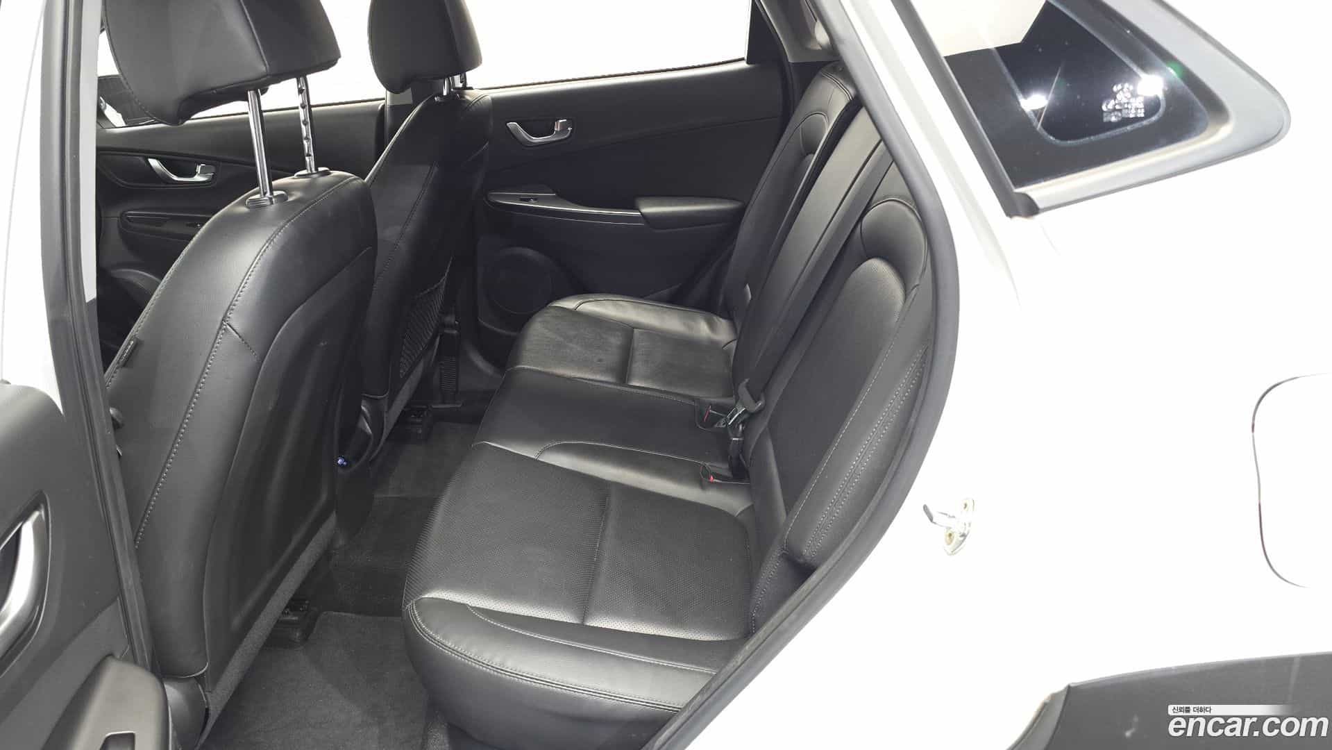 Kona Hyundai 2022.6-OPTION-015