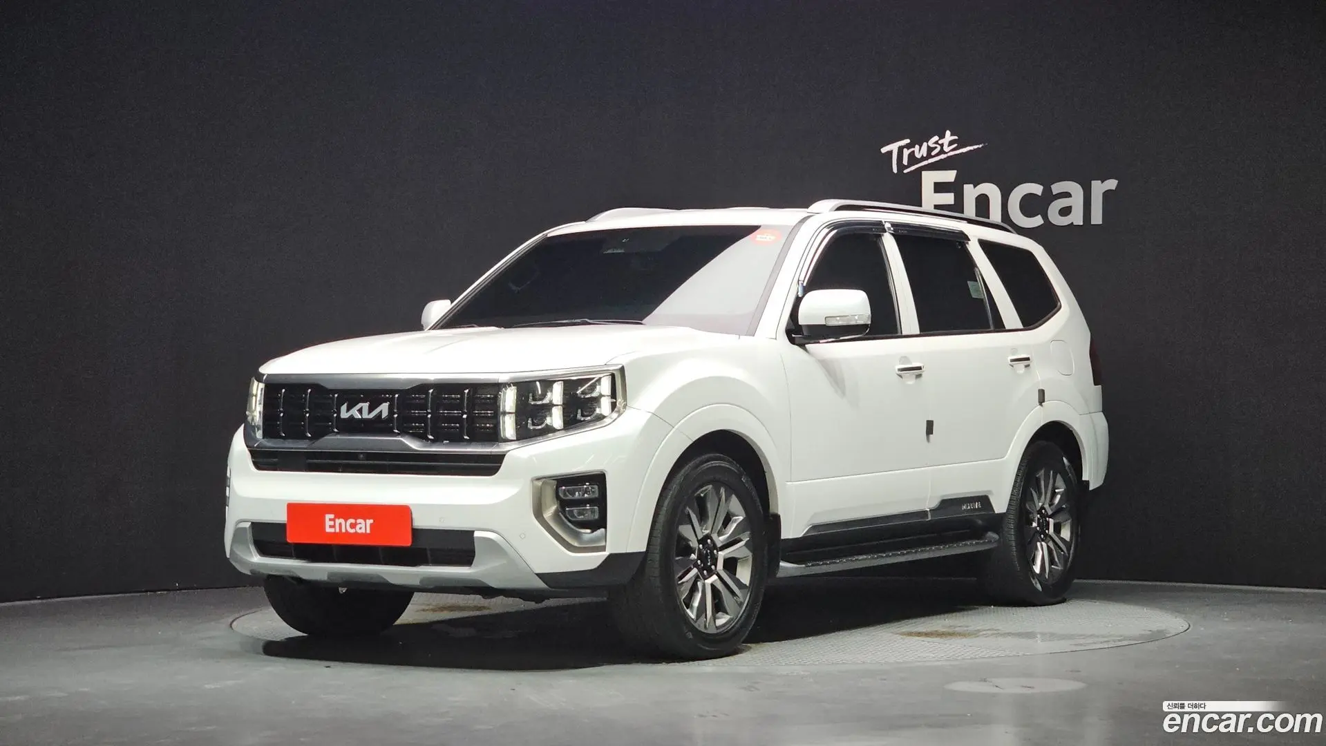 Main__Slider__Photo:Mohave Kia 2022.5-0