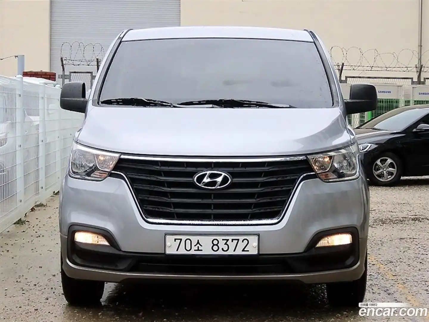 Starex Hyundai 2018.9-OUTER-001
