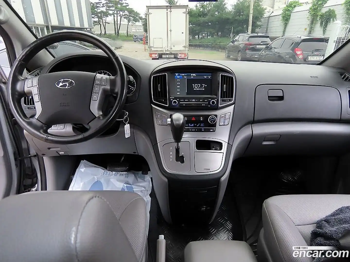 Starex Hyundai 2018.9-OUTER-006