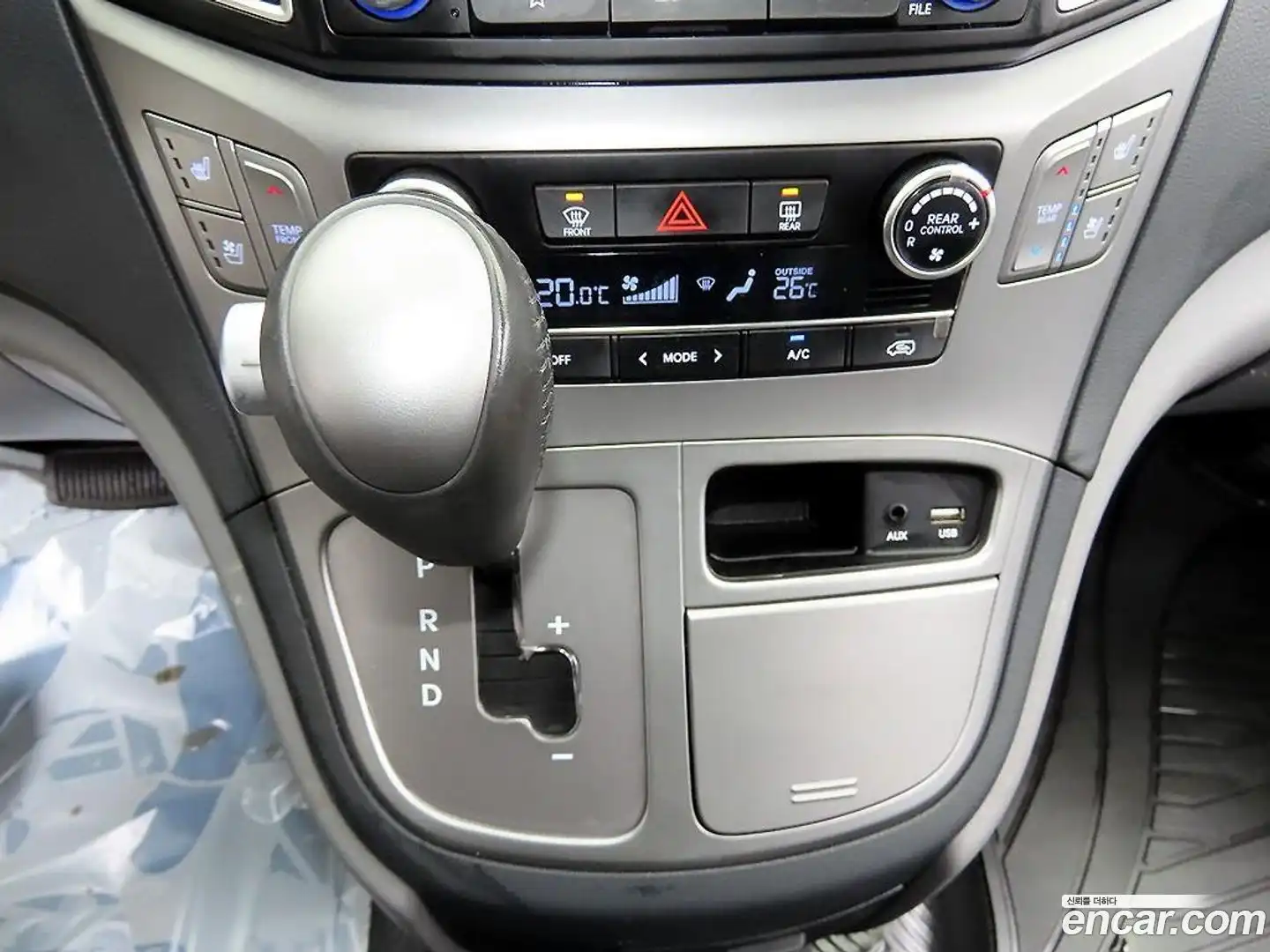 Starex Hyundai 2018.9-OPTION-017