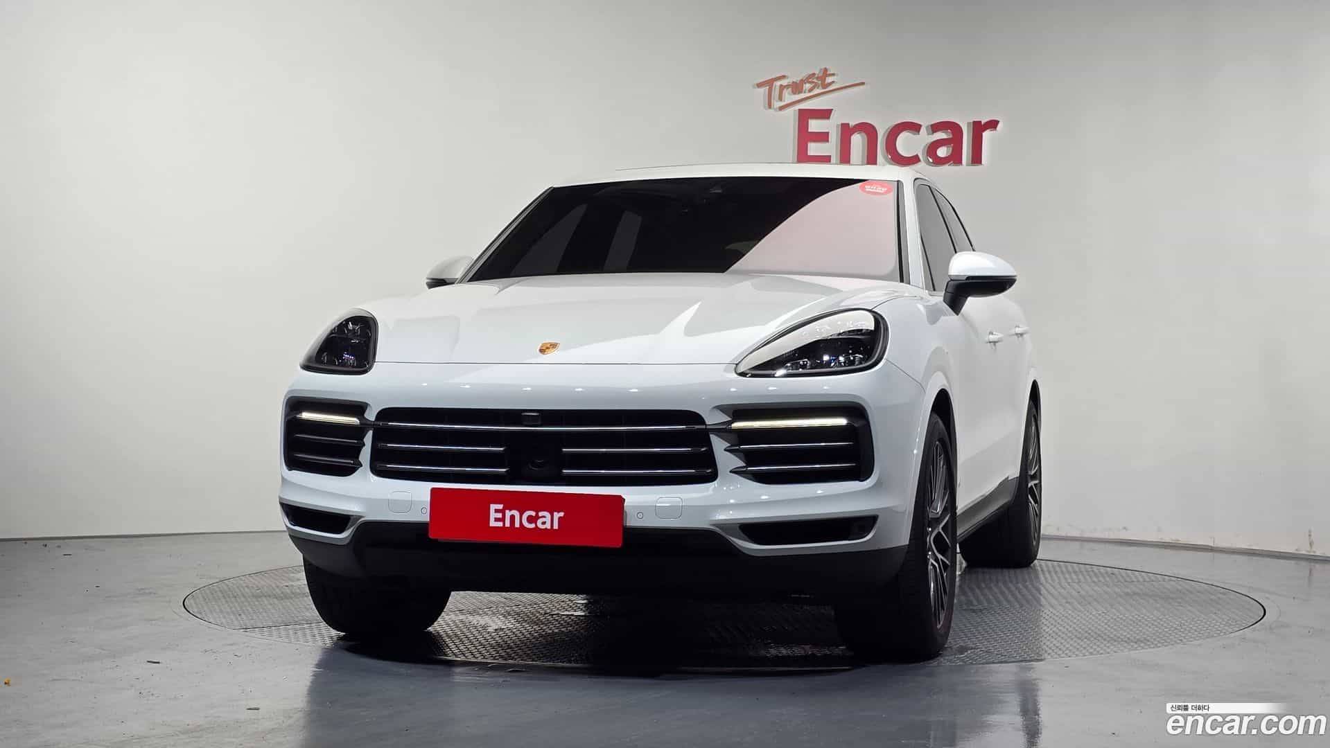 Cayenne Porsche 2021.0-OUTER-003