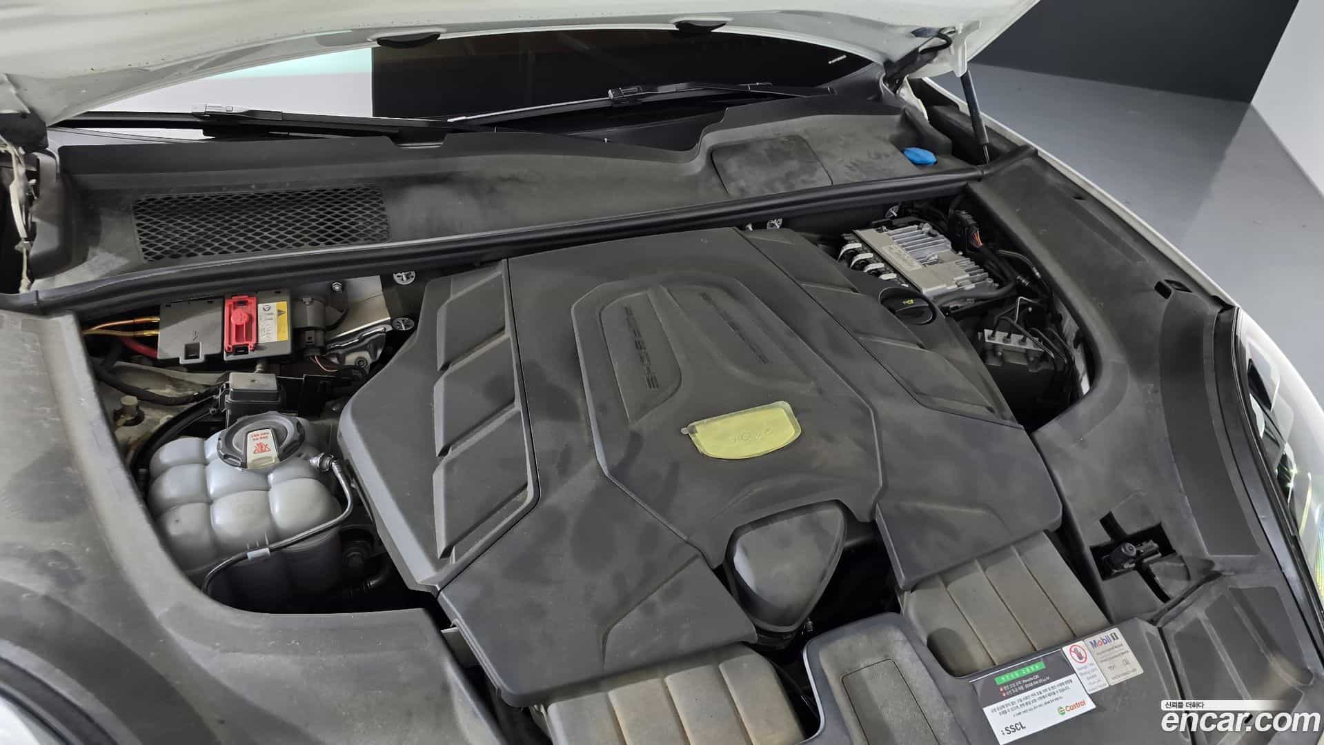Cayenne Porsche 2021.0-OUTER-006