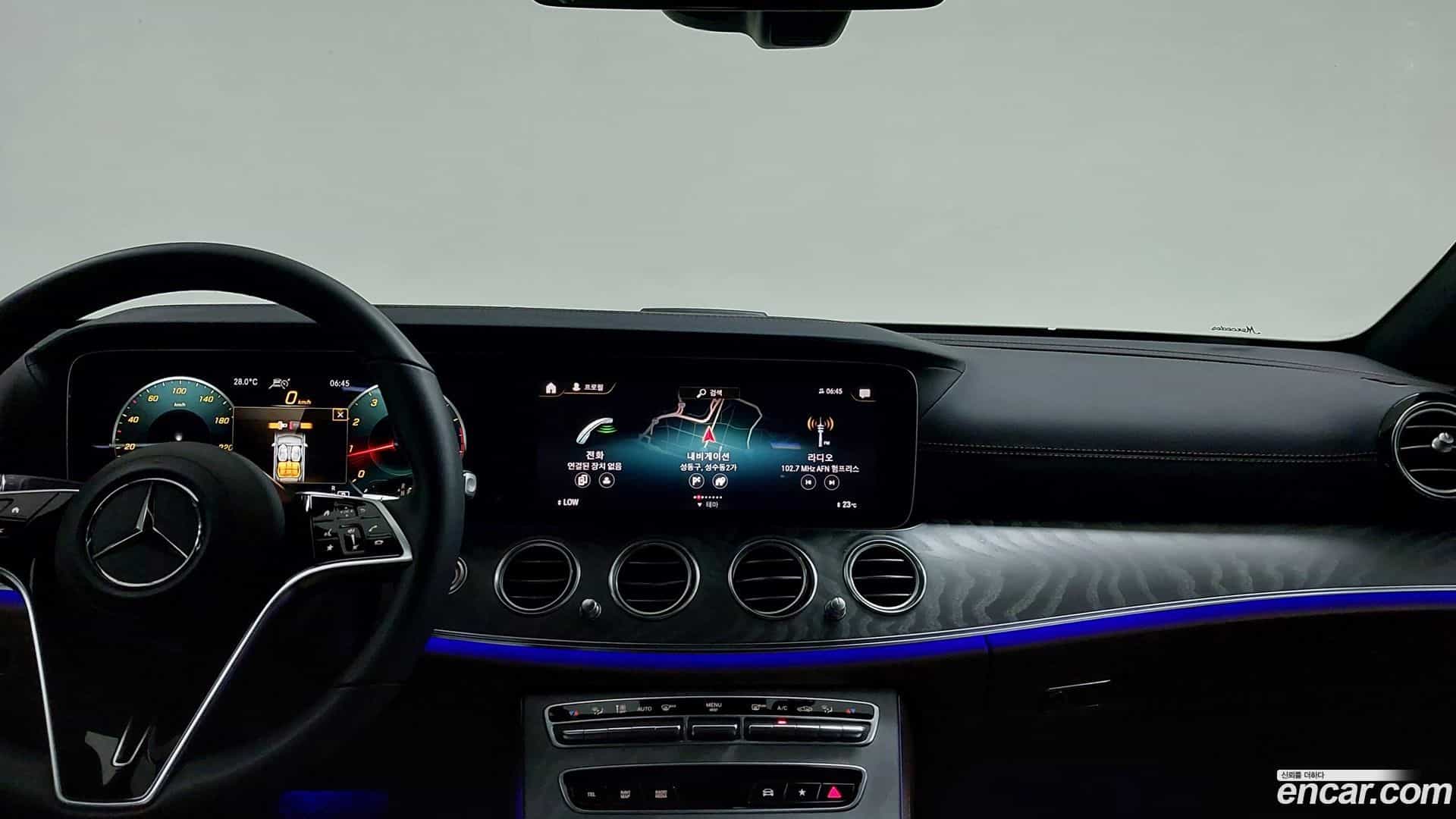 E-Class Mercedes-Benz 2023.5-OPTION-020