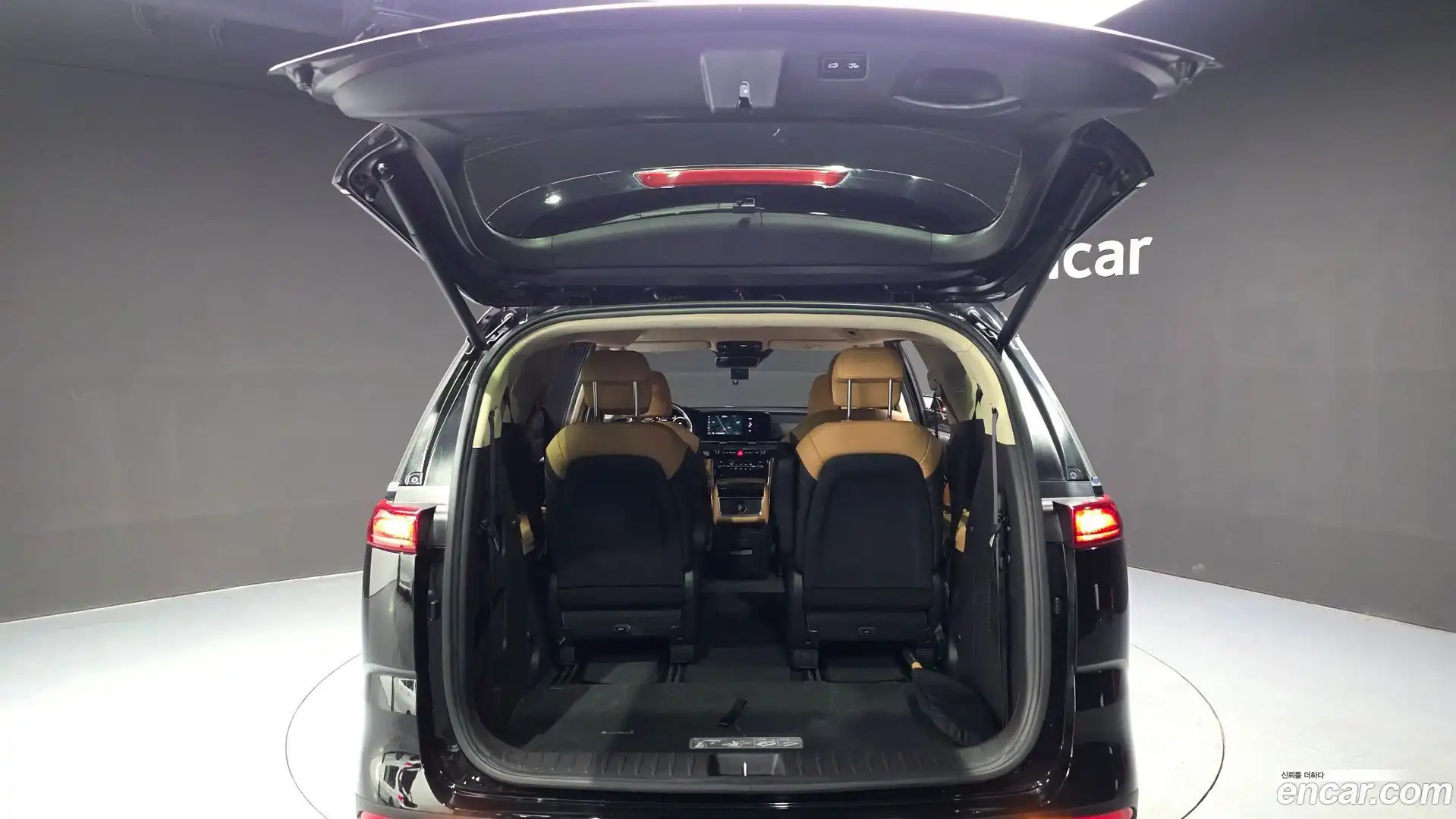 Canival Kia 2021.6-OPTION-021