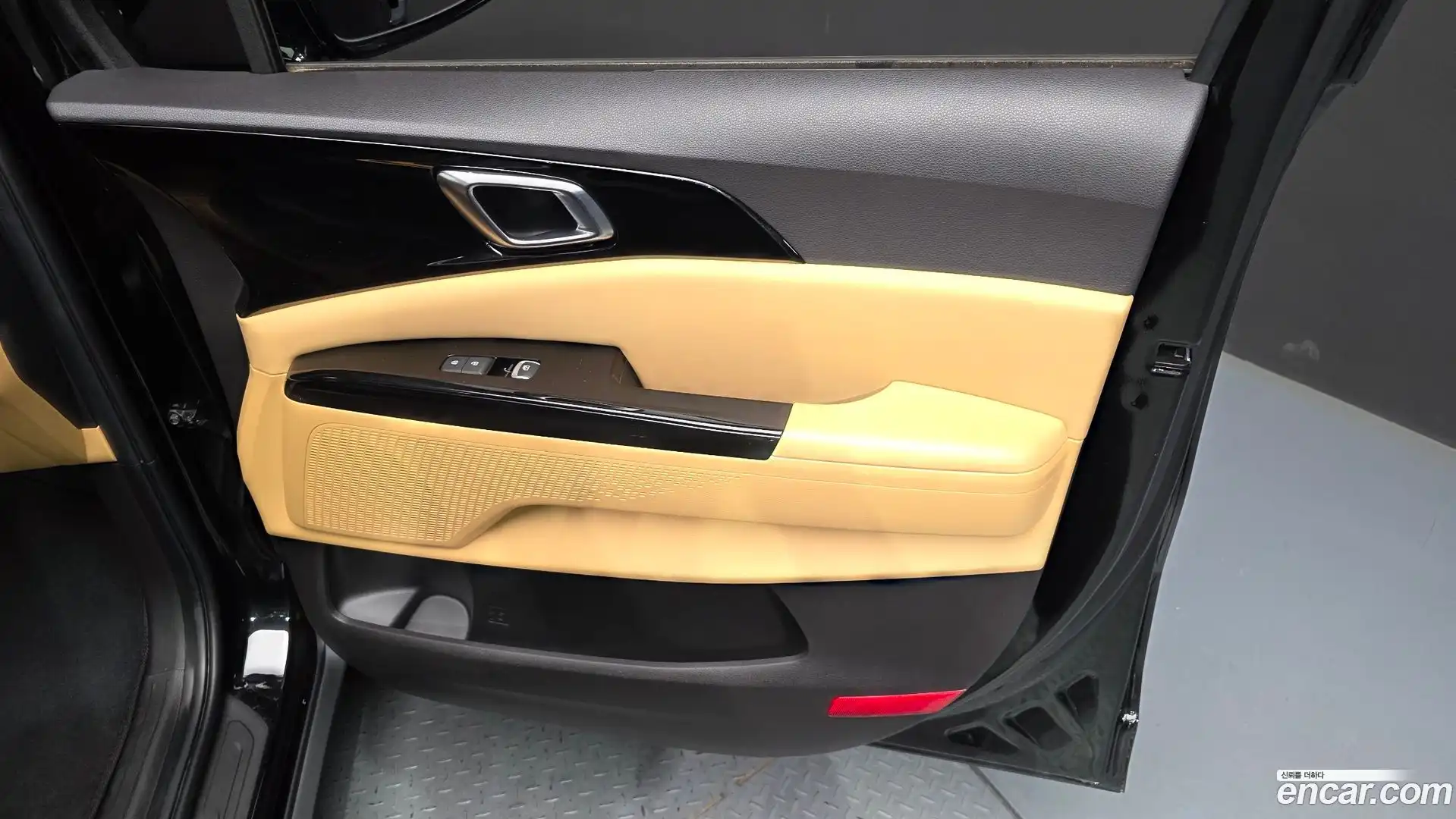 Canival Kia 2021.6-INNER-035