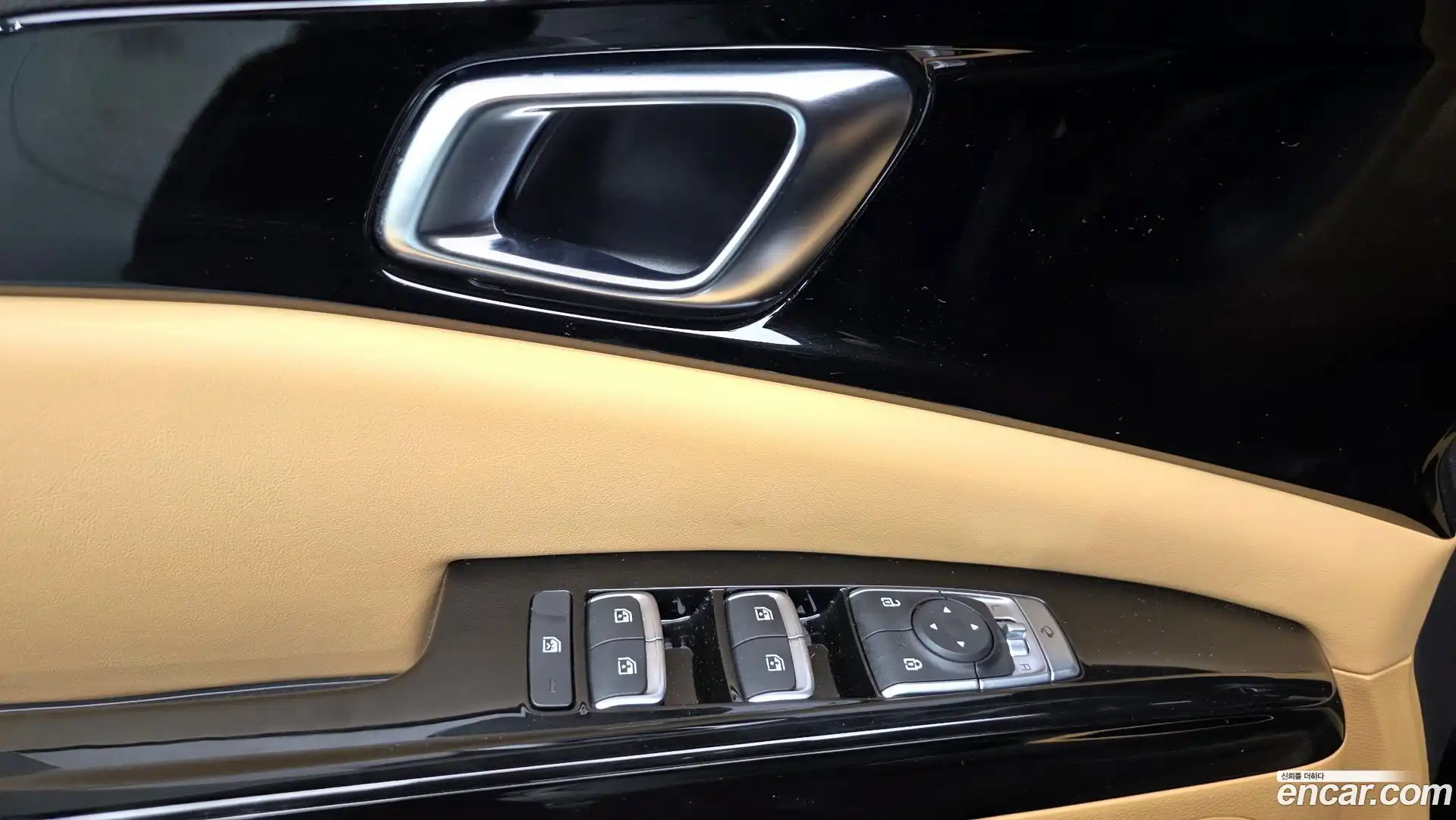 Canival Kia 2021.6-OPTION-041