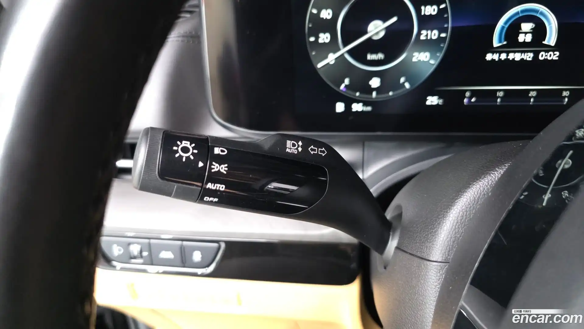 Canival Kia 2021.6-OPTION-042