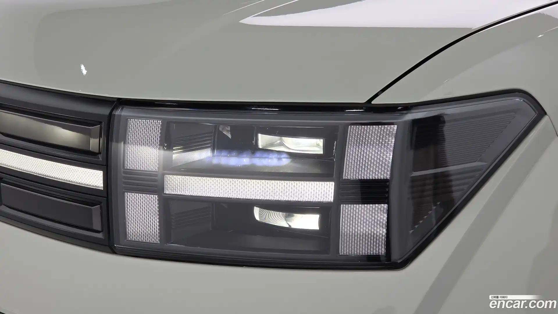 Santafe Hyundai 2025.8-OUTER-032