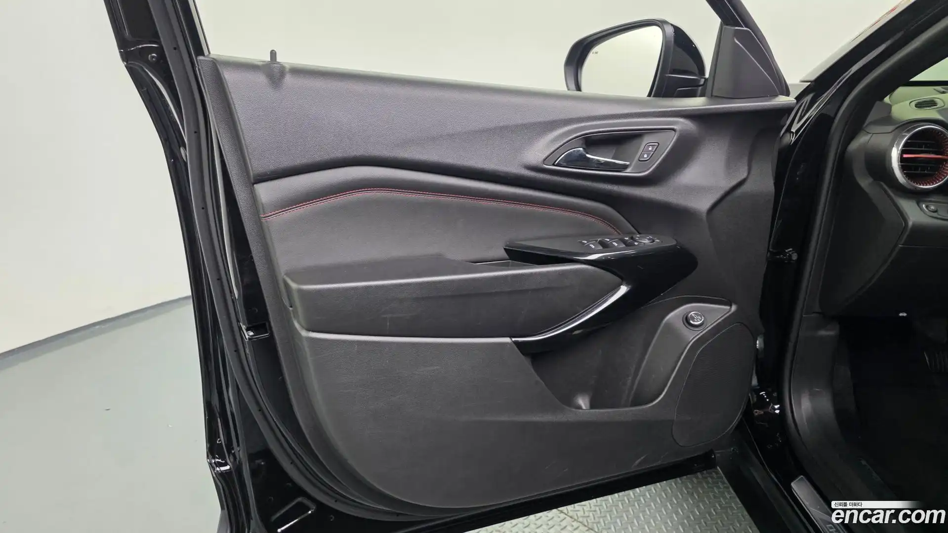 Trax Chevrolet 2025.2-INNER-034