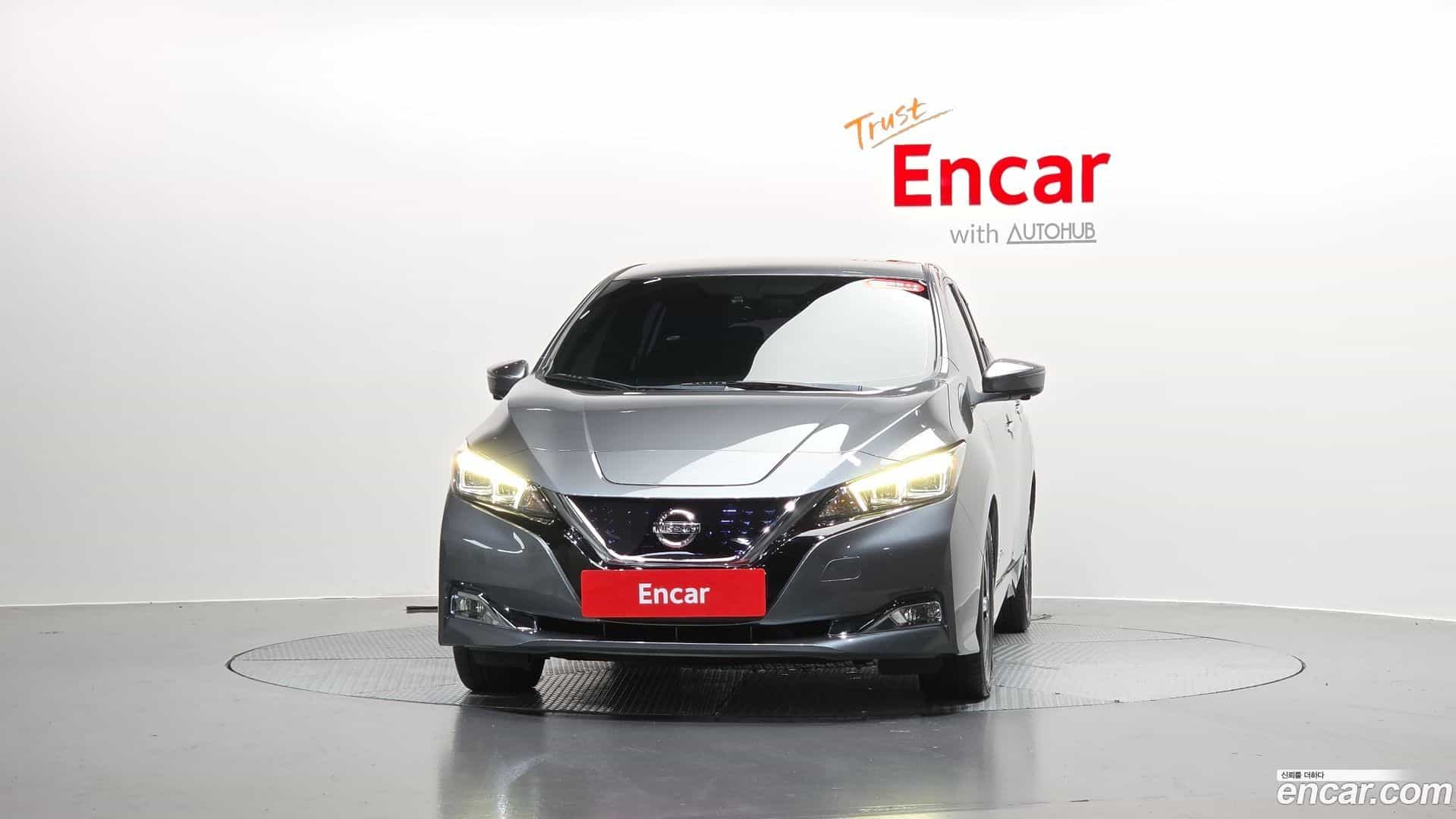 Leaf Nissan 2019.5-OUTER-003