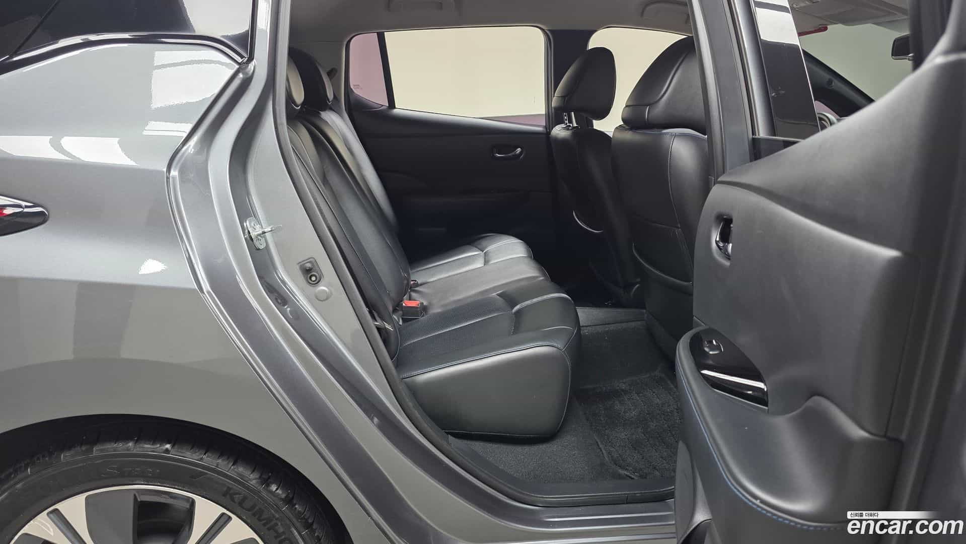 Leaf Nissan 2019.5-OPTION-015