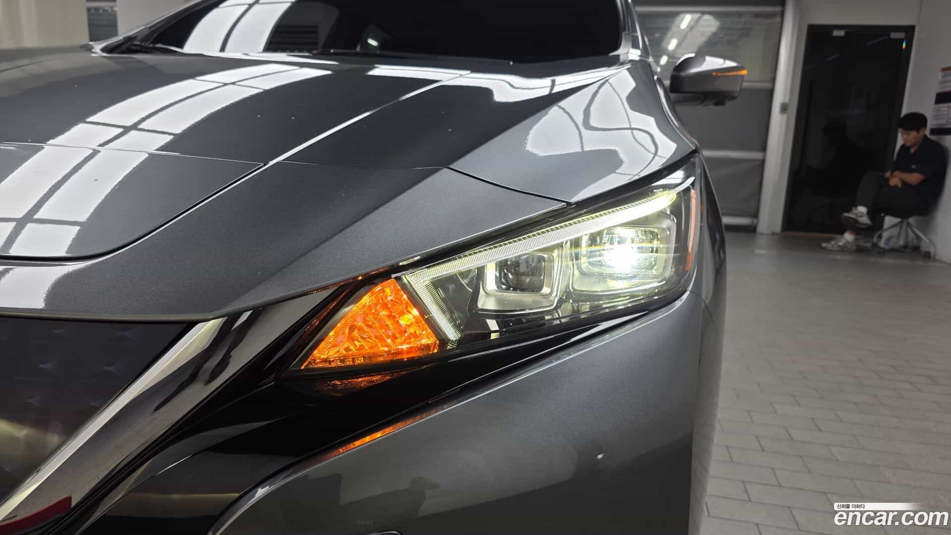 Leaf Nissan 2019.5-OUTER-032