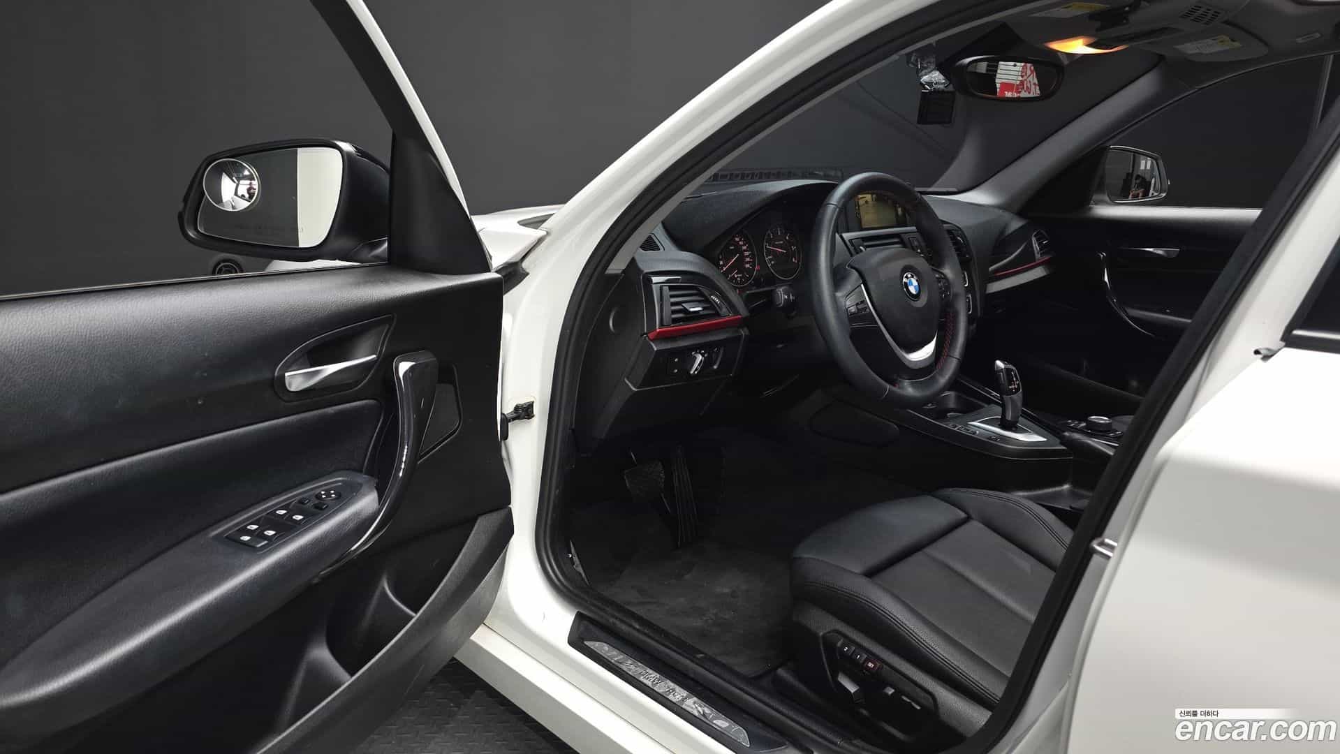 1-Series BMW 2015.3-INNER-010