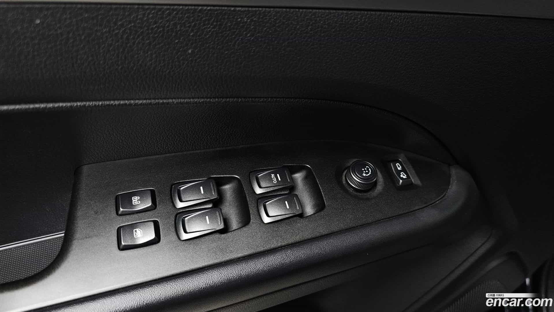 Rexton KG Mobility 2019.5-OPTION-019