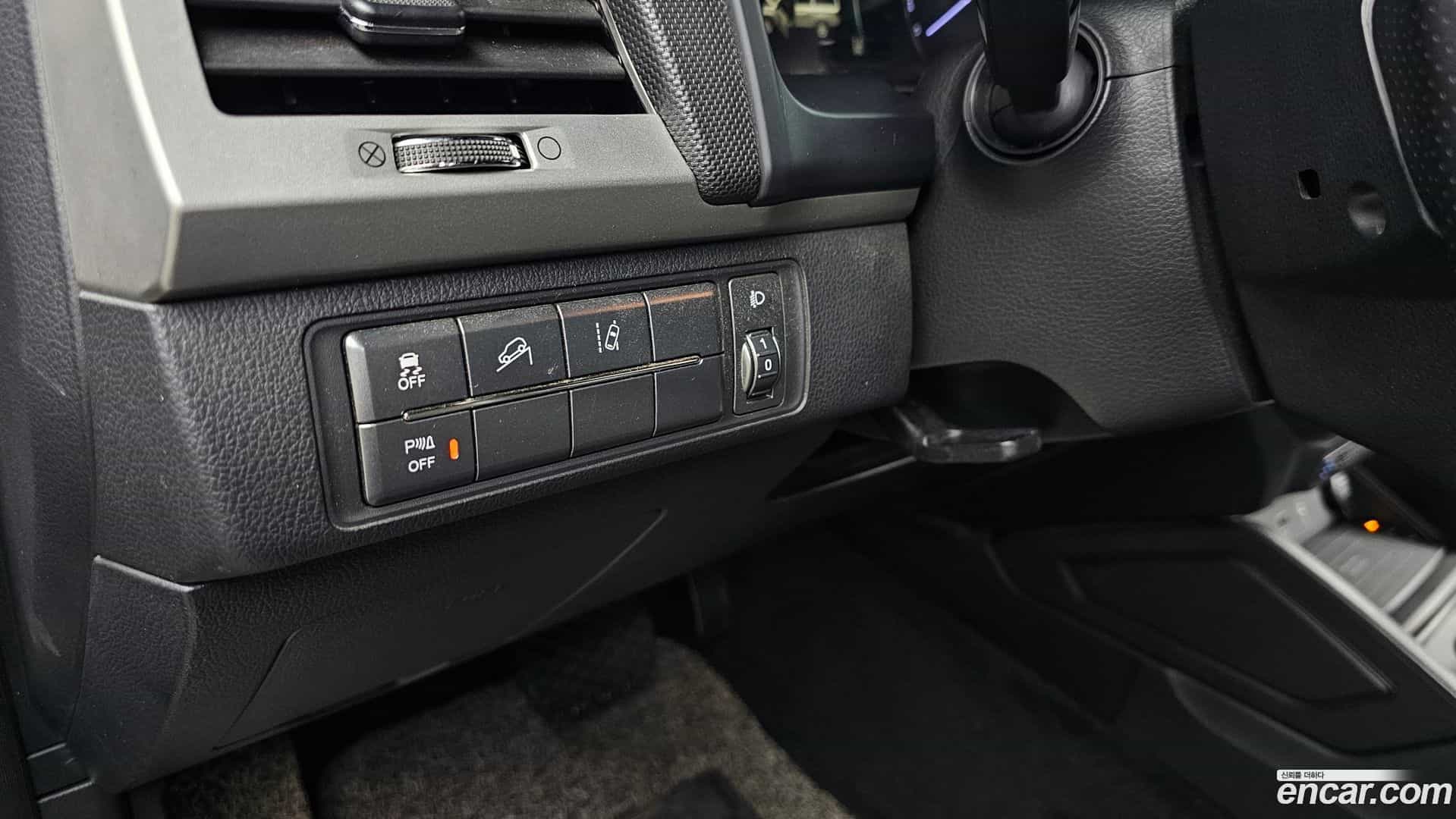 Rexton KG Mobility 2019.5-OPTION-022