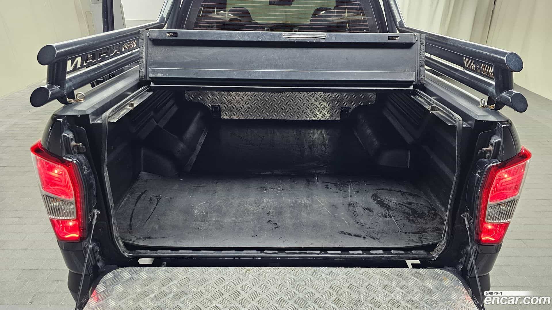 Rexton KG Mobility 2019.5-OPTION-024