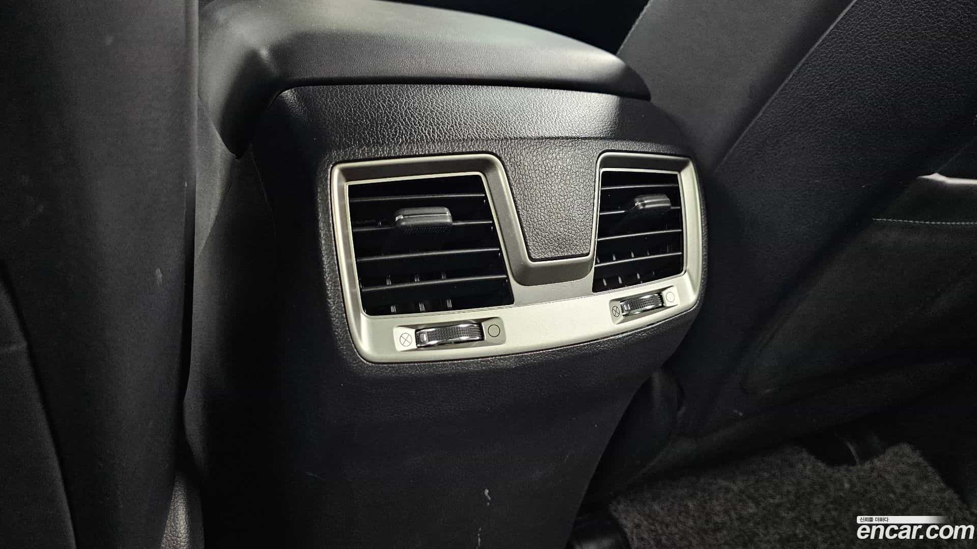 Rexton KG Mobility 2019.5-OPTION-042