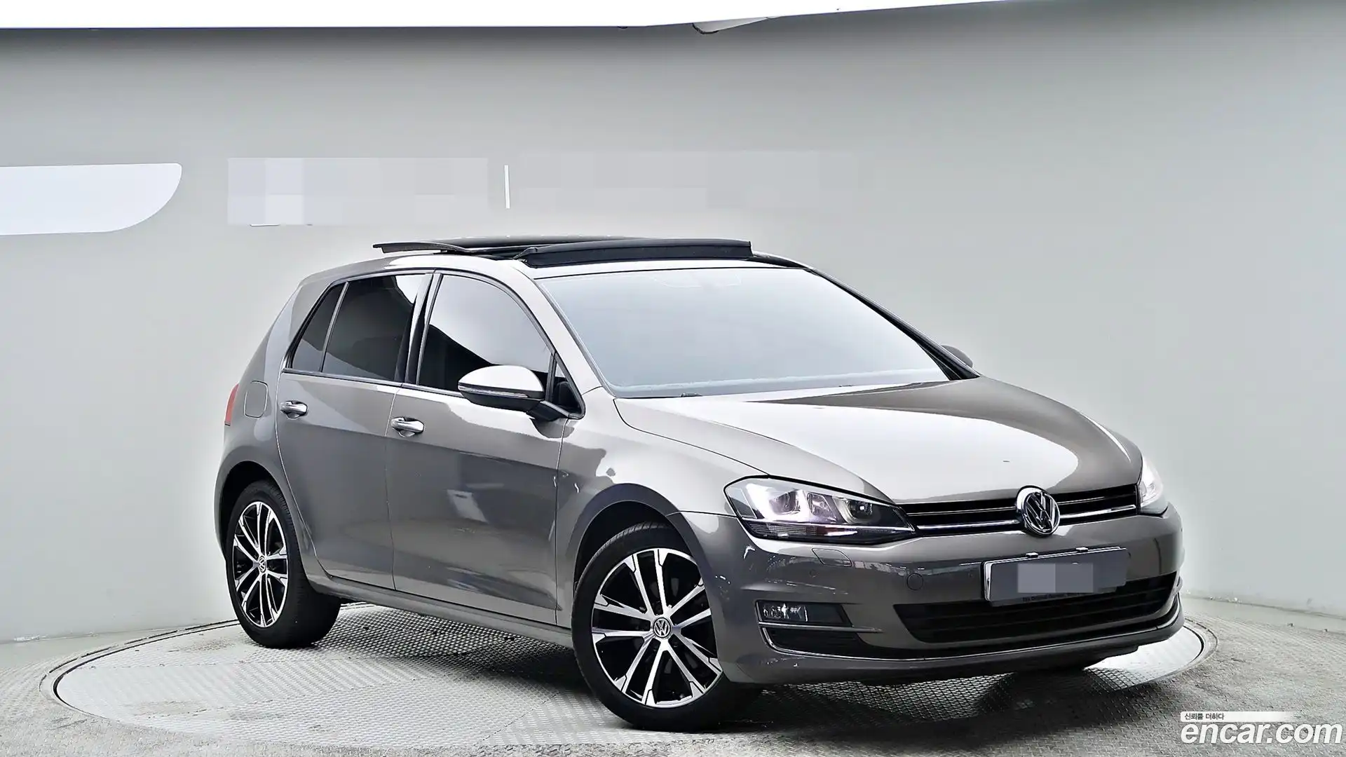 Golf Volkswagen 2016.2-OUTER-003