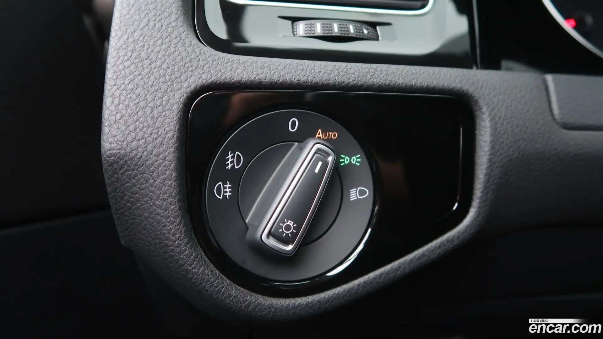 Golf Volkswagen 2016.2-OPTION-024